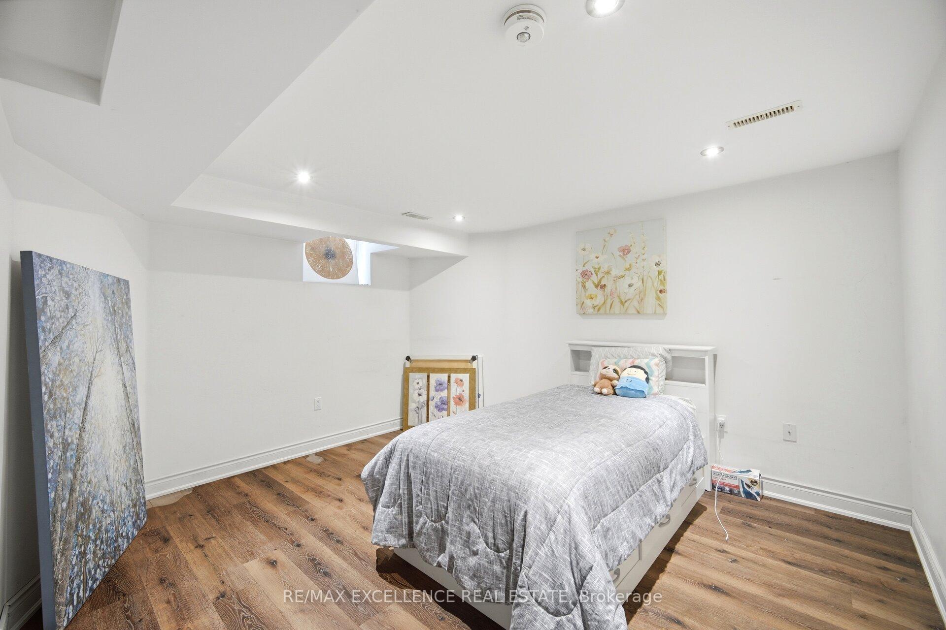 Photo 41 of 28 Ridelle Court, Brampton, Heart Lake West — HOMEH
