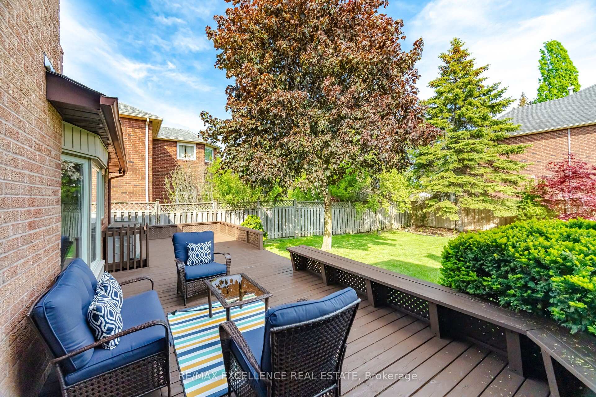 Photo 48 of 28 Ridelle Court, Brampton, Heart Lake West — HOMEH