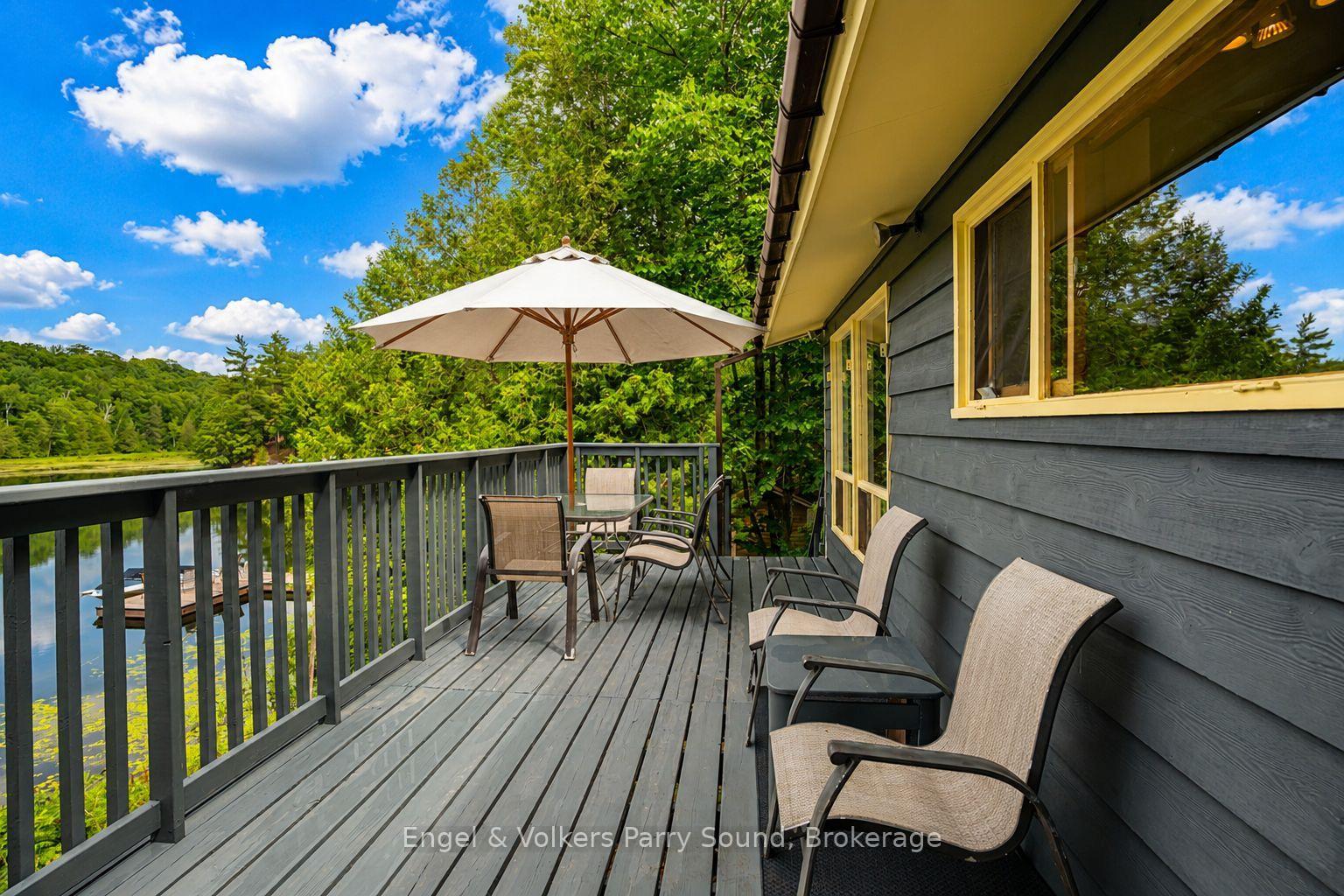 Photo 6 of 27 Lower Lane, Seguin — HOMEH