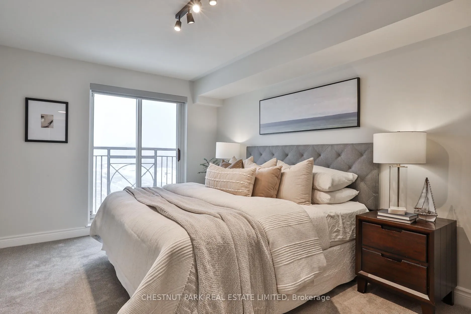 Photo 9 of Unit 716, 1 Balmoral Avenue, Toronto, Yonge-St. Clair — HOMEH