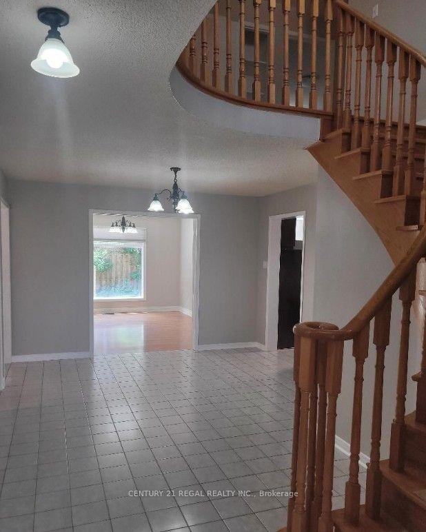 Photo 13 of 41 keffer Circle, Newmarket, Armitage — HOMEH