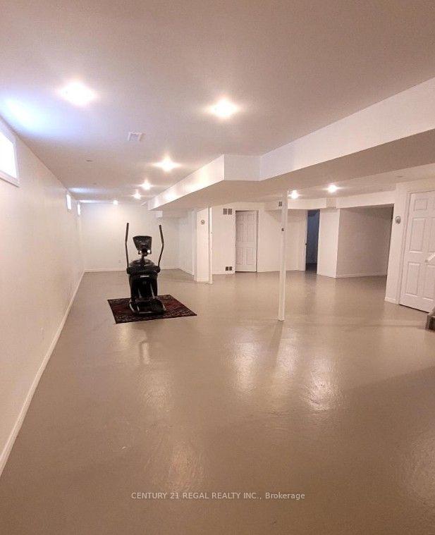 Photo 22 of 41 keffer Circle, Newmarket, Armitage — HOMEH
