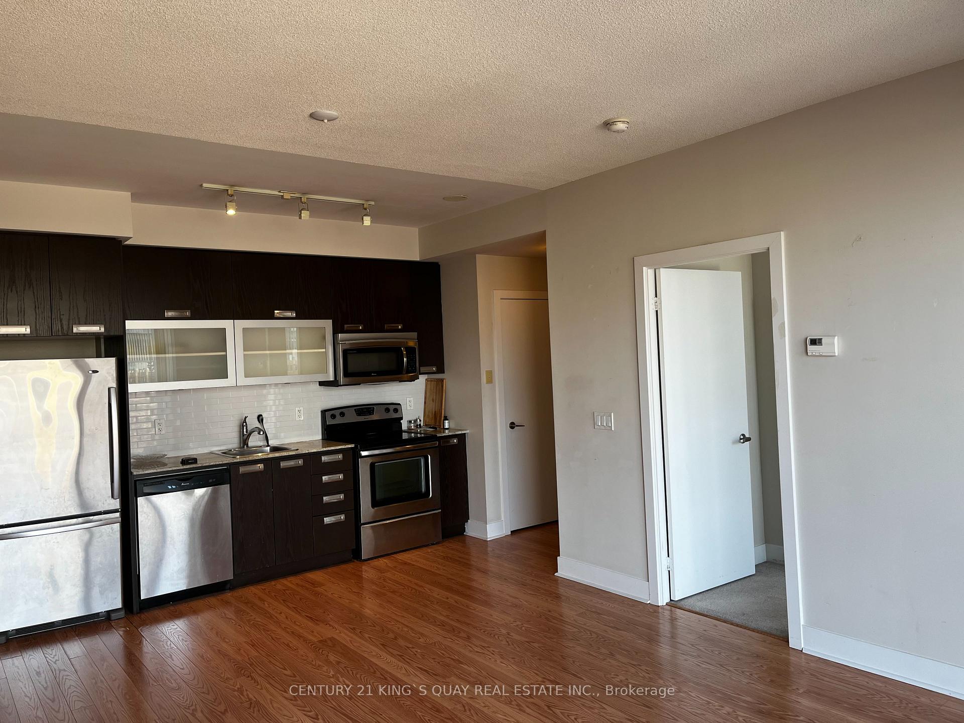 Photo 8 of Unit 607, 90 Stadium Road, Toronto, Niagara — HOMEH