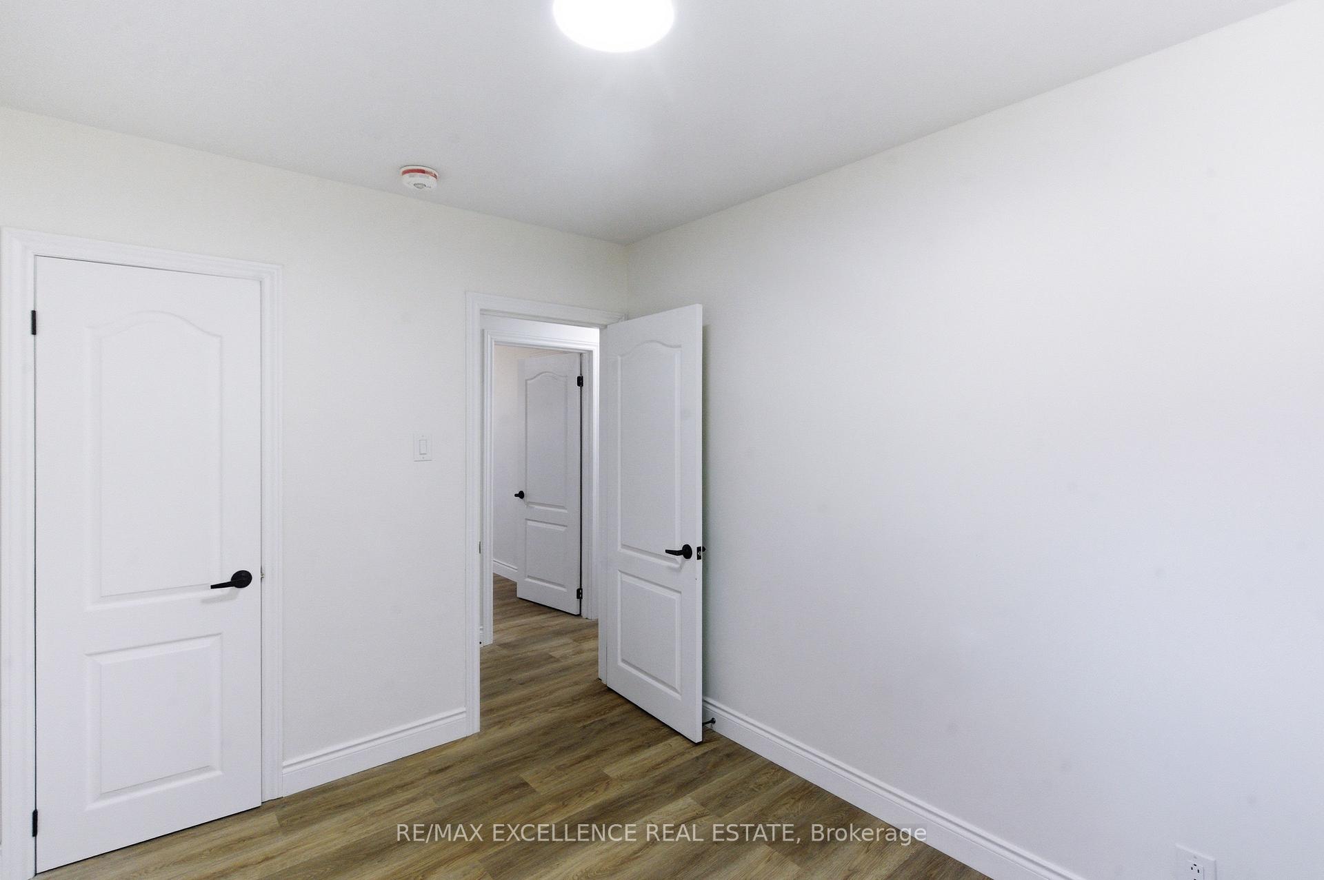 Photo 21 of 1814 Whitehall Drive, London, East H — HOMEH
