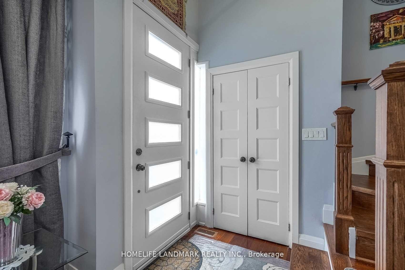 Photo 2 of 1703 Shadybrook Drive, Pickering, Amberlea — HOMEH