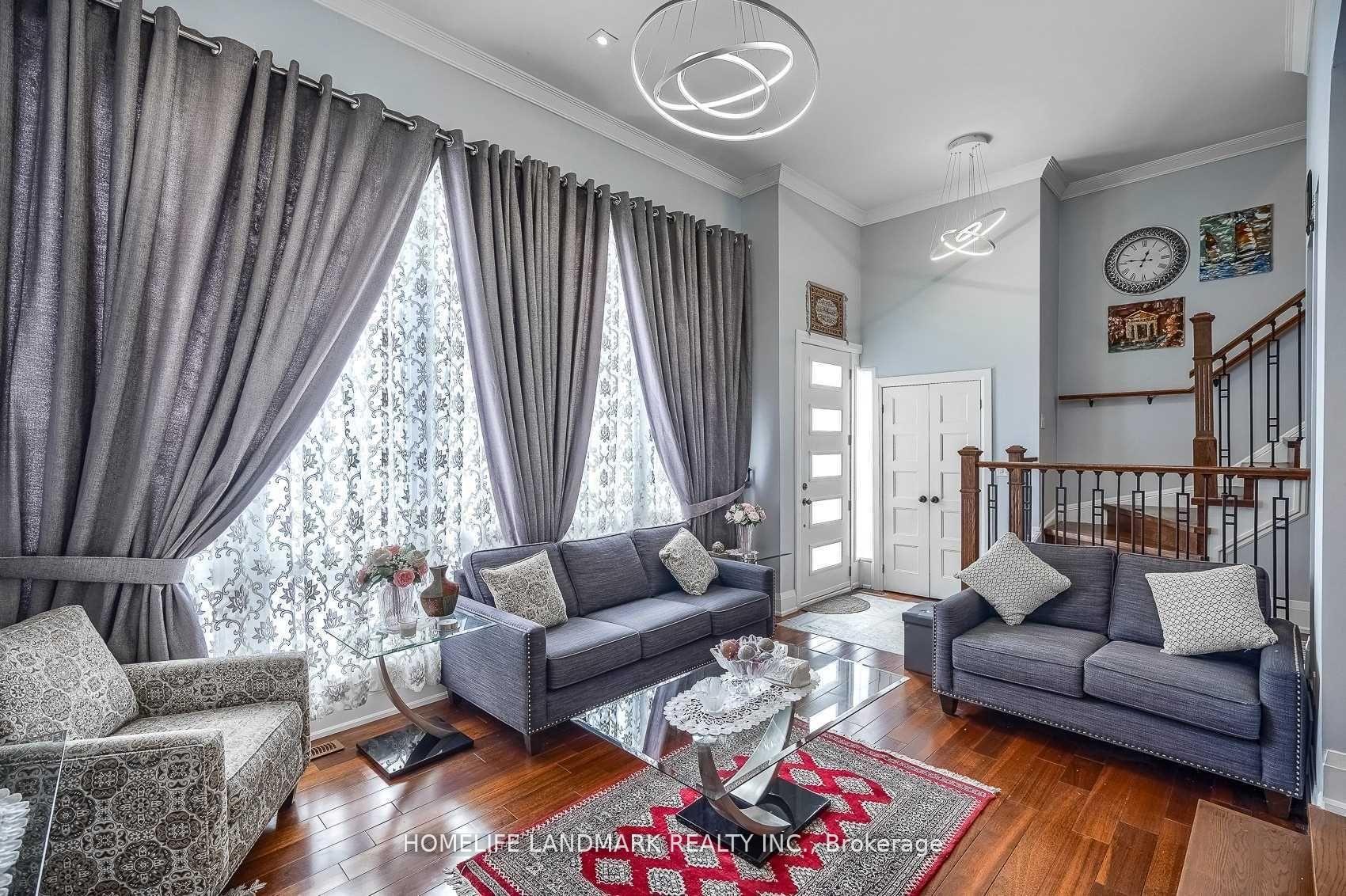 Photo 4 of 1703 Shadybrook Drive, Pickering, Amberlea — HOMEH