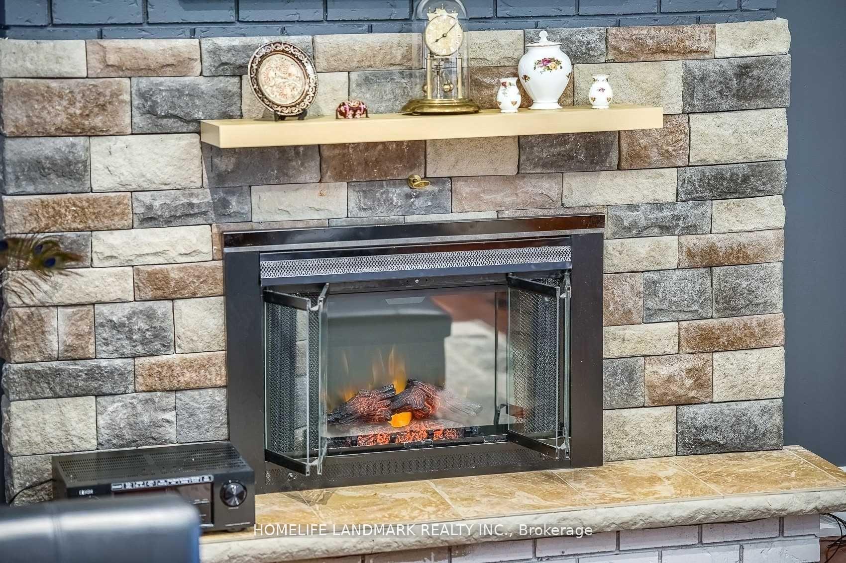 Photo 11 of 1703 Shadybrook Drive, Pickering, Amberlea — HOMEH