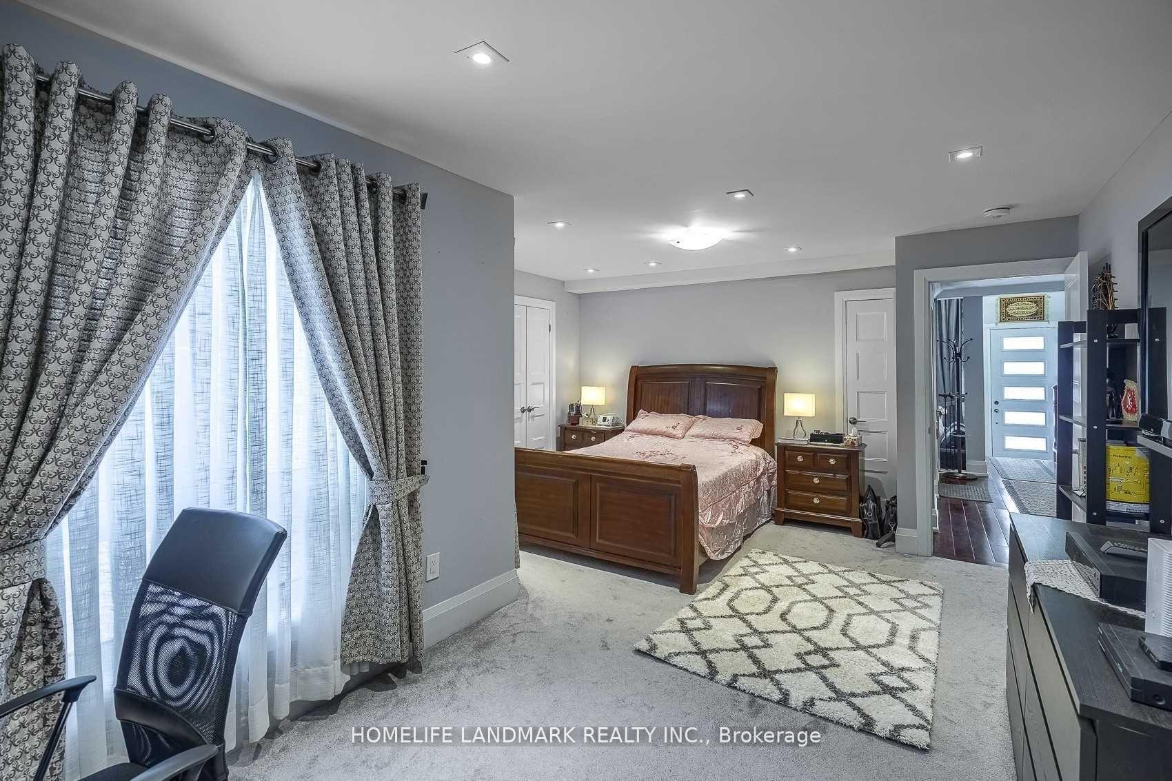 Photo 18 of 1703 Shadybrook Drive, Pickering, Amberlea — HOMEH