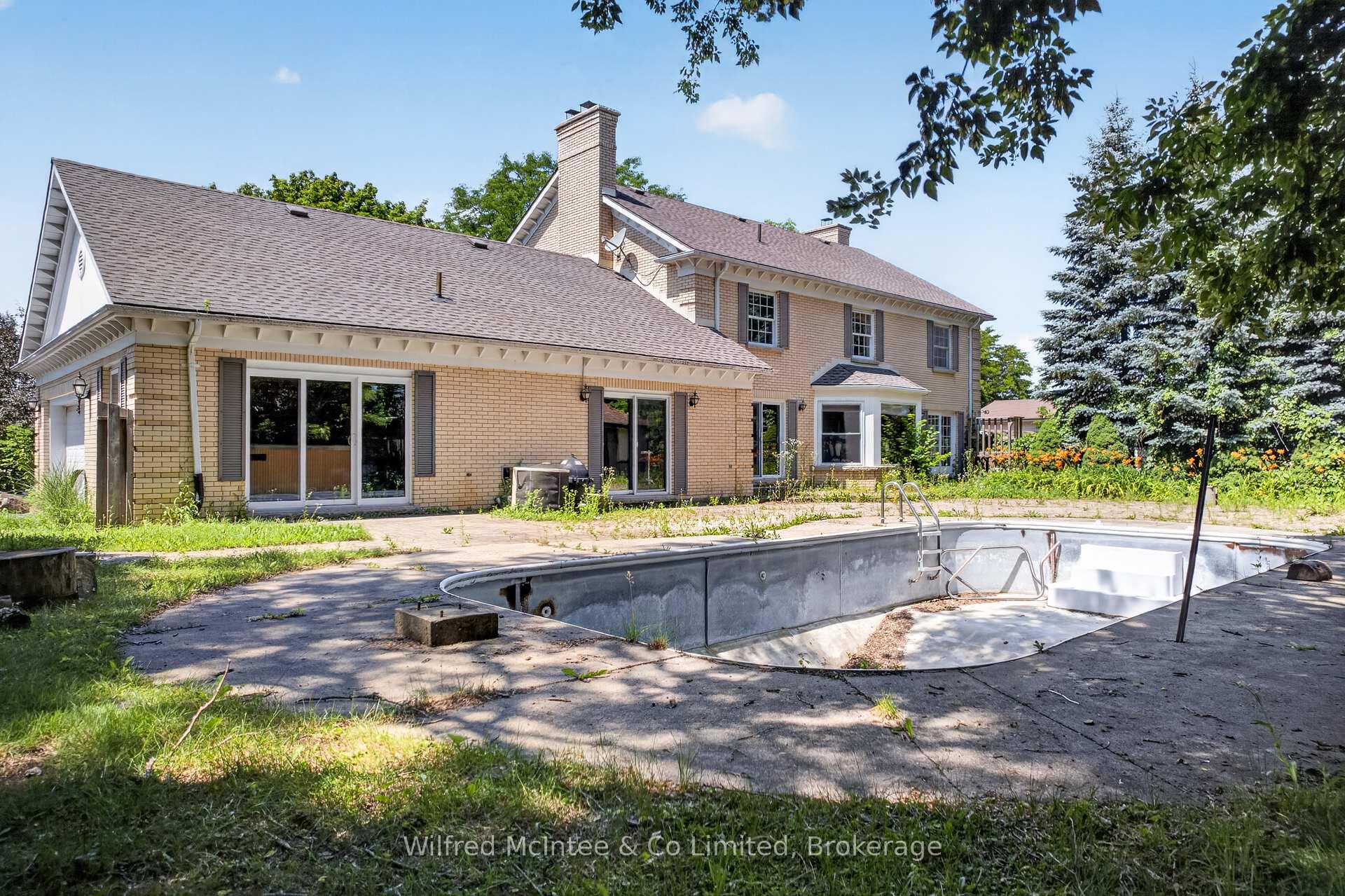 Photo 5 of 1 Remington Drive, North Huron, Wingham — HOMEH