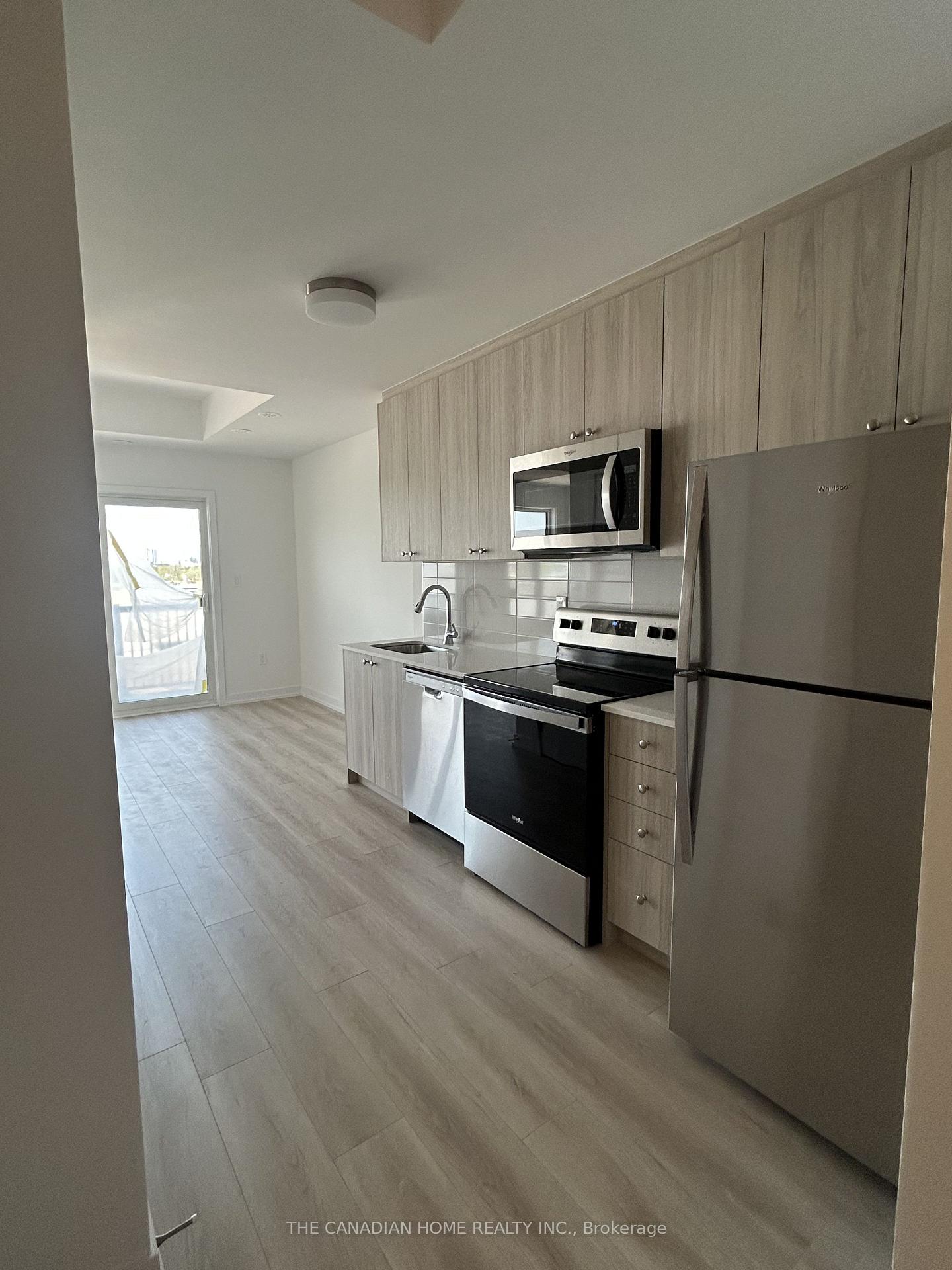 Photo 3 of Unit P11, 25 Palace Street, Kitchener, Laurentian Hills — HOMEH