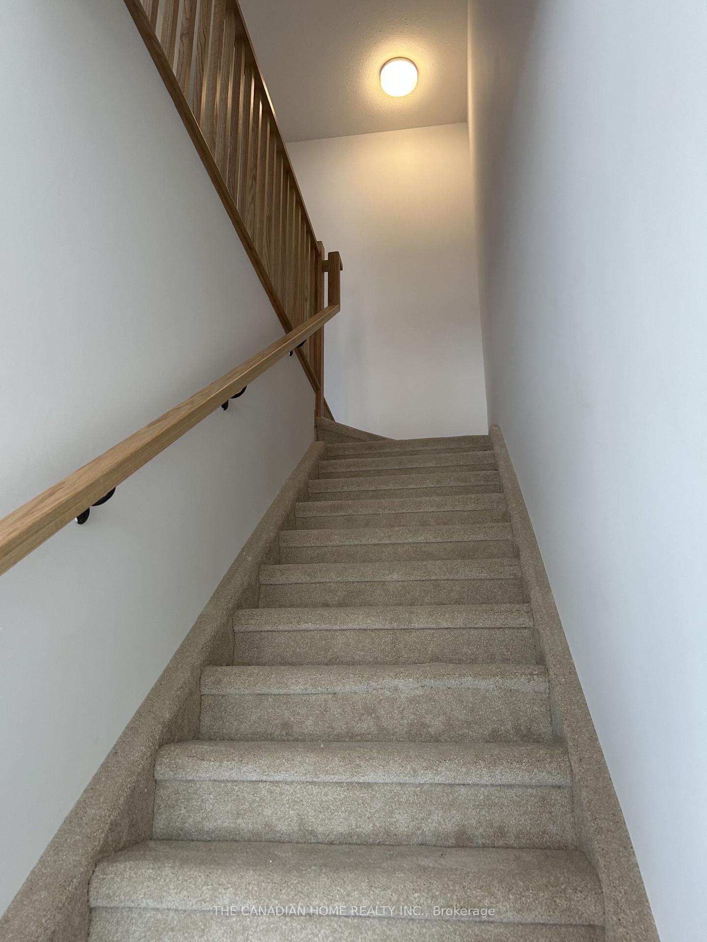 Photo 17 of Unit P11, 25 Palace Street, Kitchener, Laurentian Hills — HOMEH