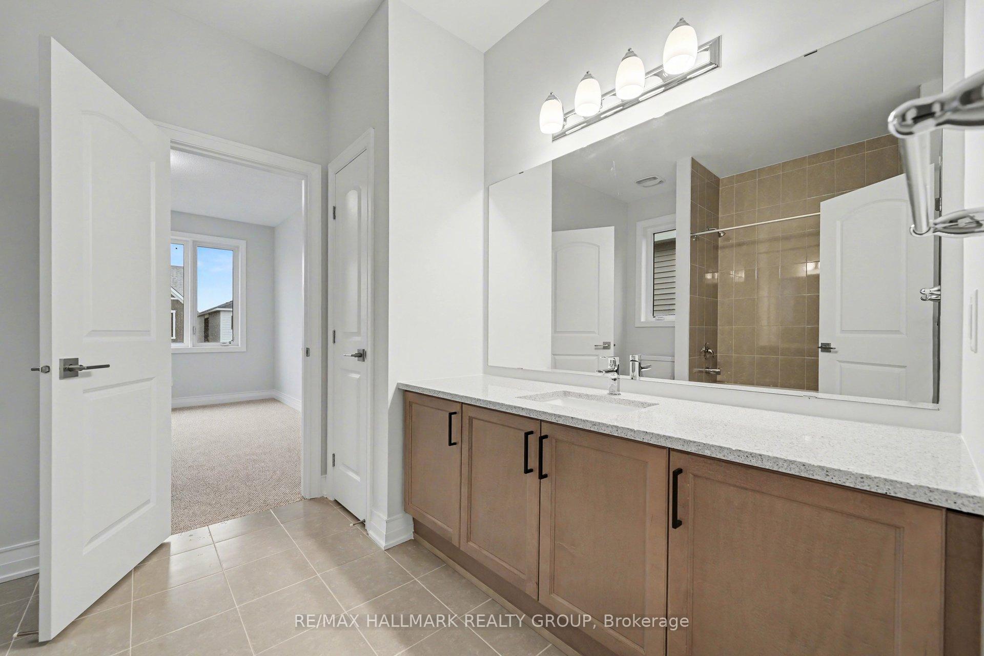 Photo 16 of 122 Viburnum Terrace, Ottawa, Goulbourn Twp From Franktown Rd/South To Rideau — HOMEH