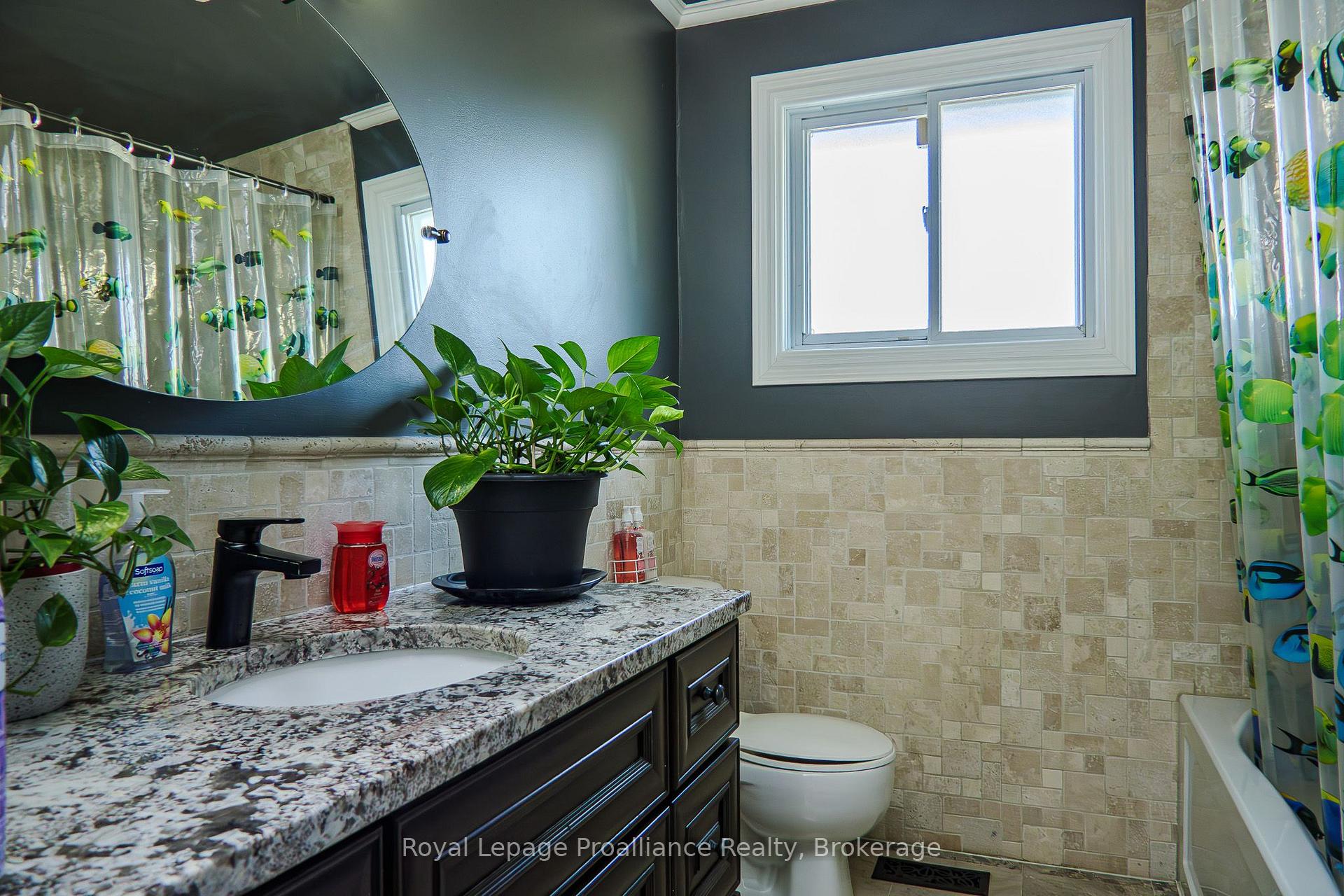 Photo 16 of 44 Ireland Drive, Quinte West, Trenton Ward — HOMEH