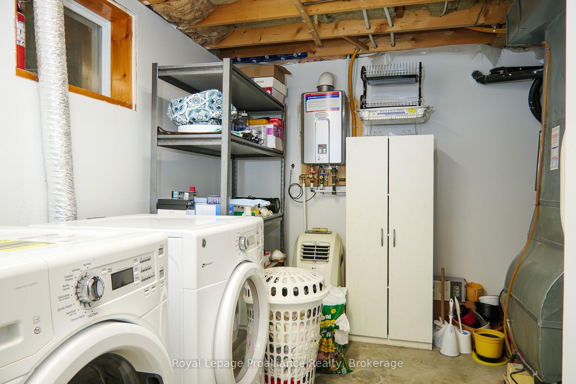 Photo 36 of 44 Ireland Drive, Quinte West, Trenton Ward — HOMEH