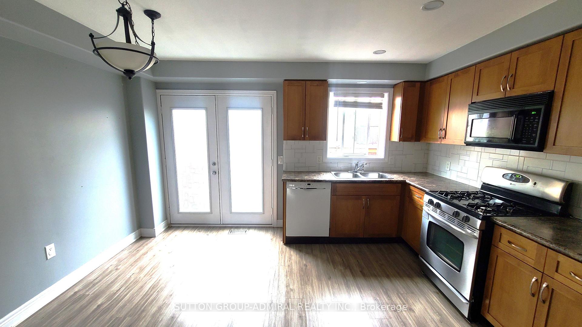 Photo 6 of Unit 51, 25 Viking Drive, Hamilton, Binbrook — HOMEH