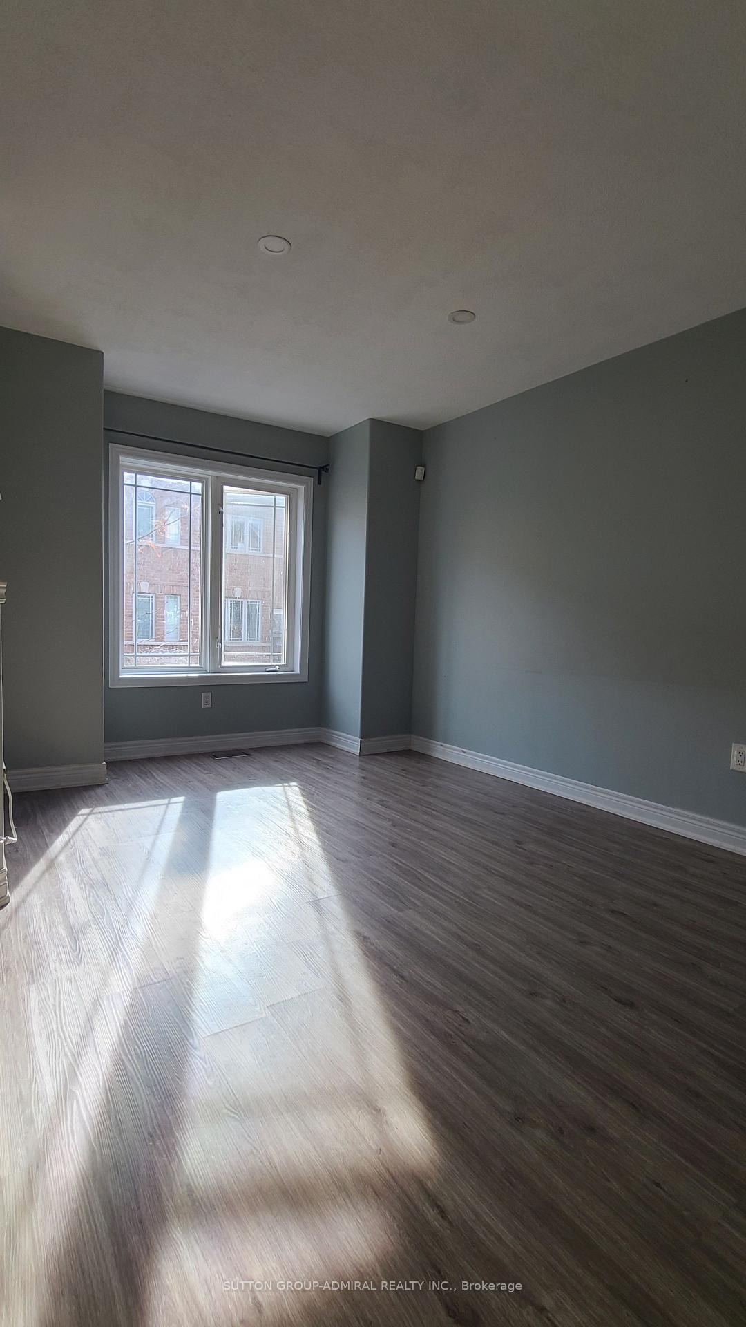 Photo 14 of Unit 51, 25 Viking Drive, Hamilton, Binbrook — HOMEH