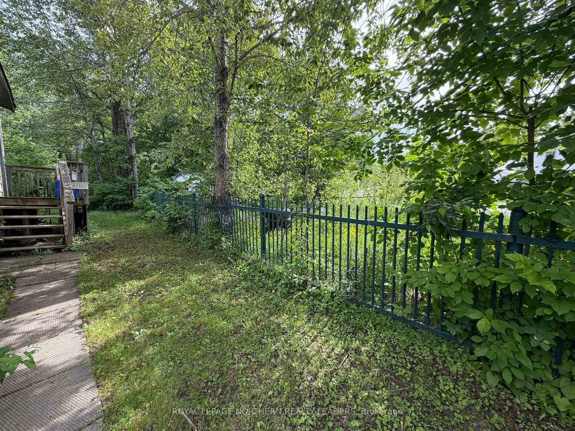 Photo 23 of 104 Fourth Avenue, Timmins, SCH - Main Area — HOMEH