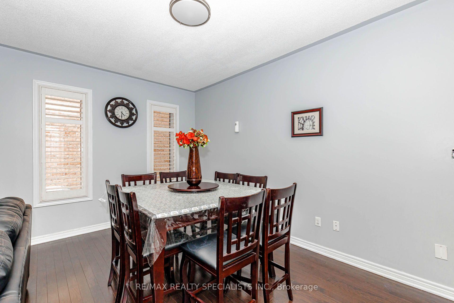 Photo 6 of 182 Allegro Drive, Brampton, Credit Valley — HOMEH