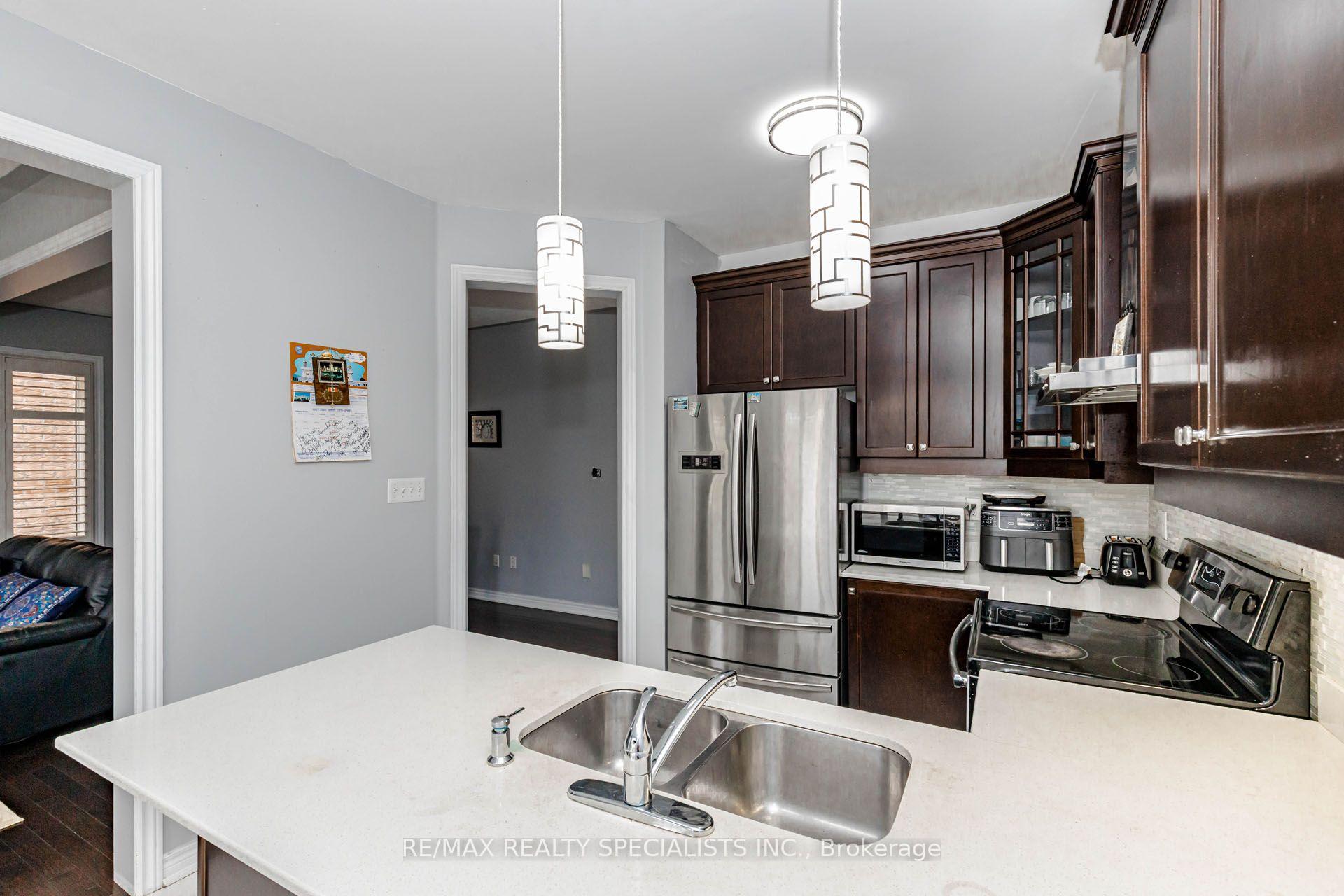 Photo 15 of 182 Allegro Drive, Brampton, Credit Valley — HOMEH