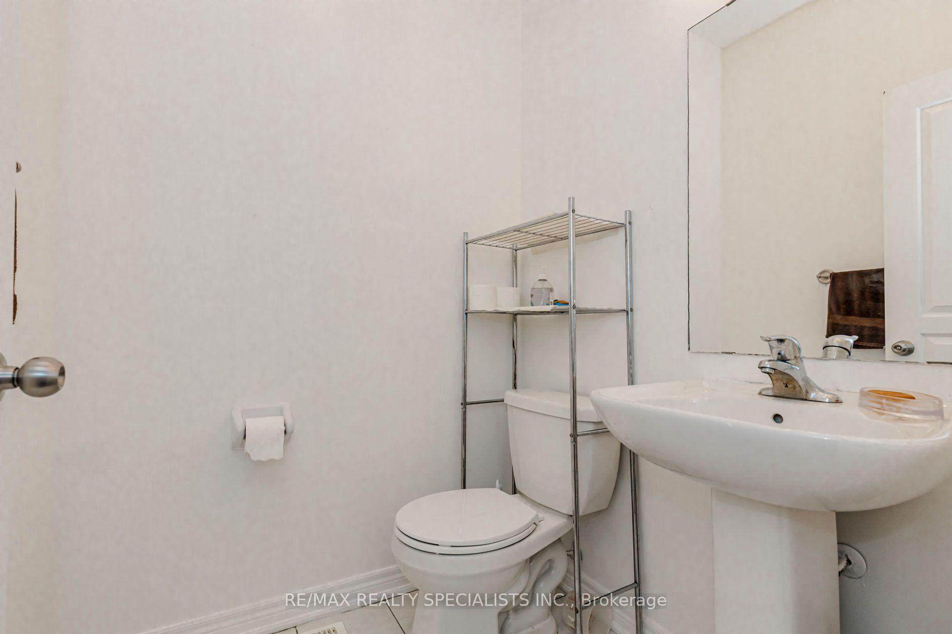 Photo 18 of 182 Allegro Drive, Brampton, Credit Valley — HOMEH