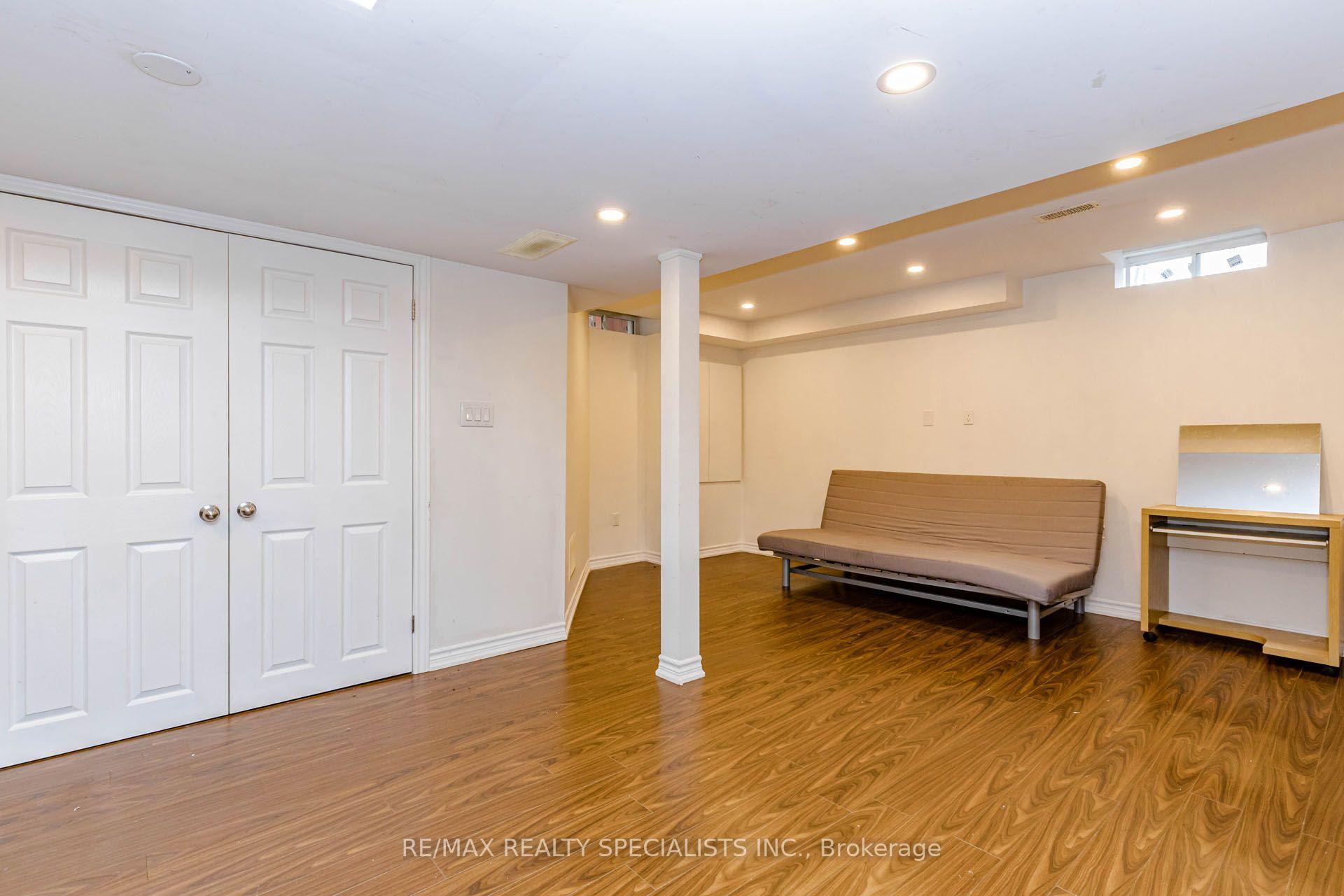 Photo 39 of 182 Allegro Drive, Brampton, Credit Valley — HOMEH