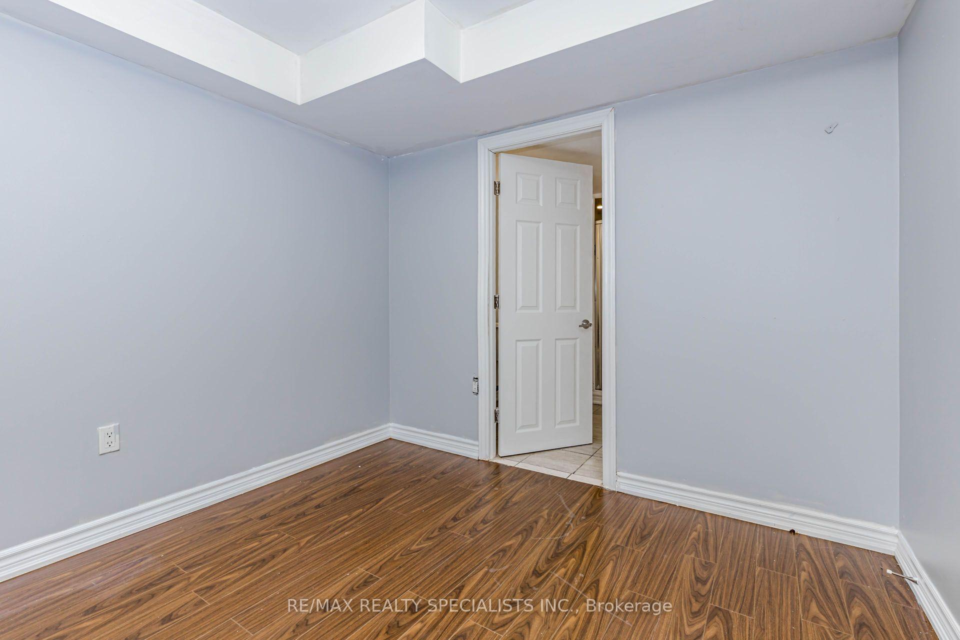 Photo 42 of 182 Allegro Drive, Brampton, Credit Valley — HOMEH