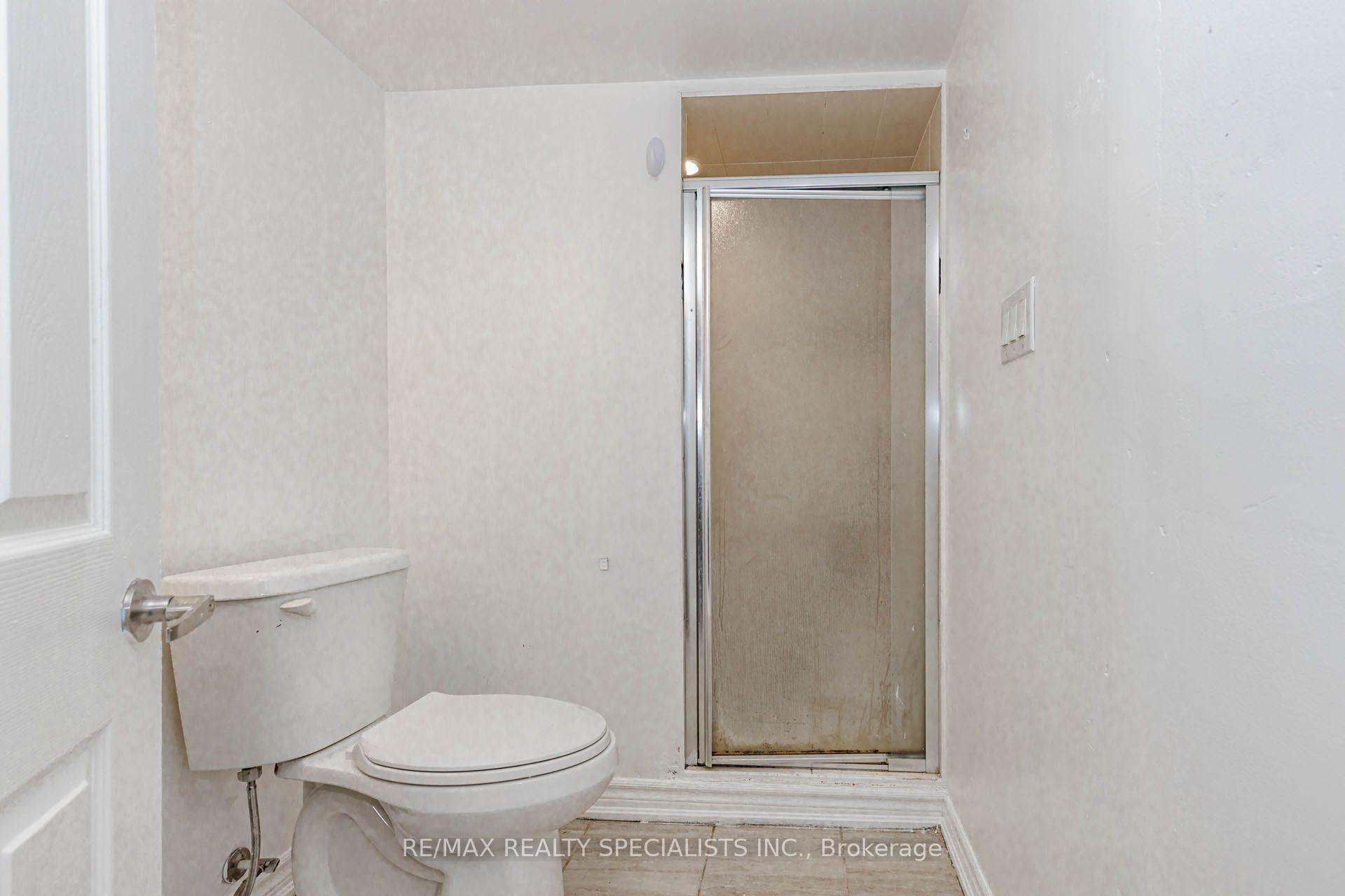 Photo 46 of 182 Allegro Drive, Brampton, Credit Valley — HOMEH