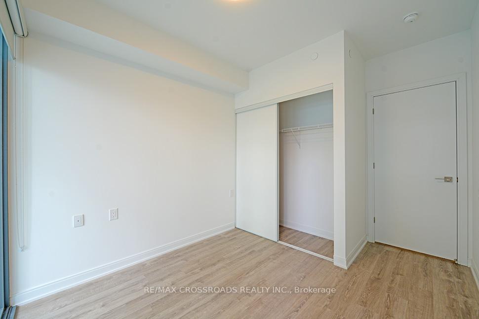 Photo 6 of Unit 3205, 50 Charles Street E, Toronto, Church-Yonge Corridor — HOMEH