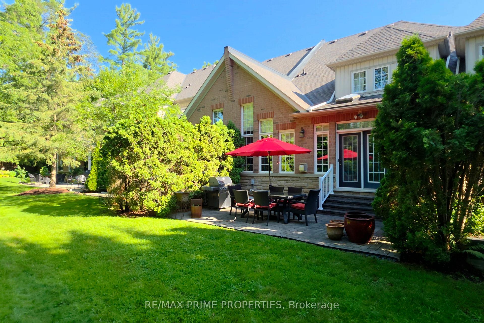 Photo 18 of Unit 18, 11 Berczy Creek Way, Markham, Cachet — HOMEH
