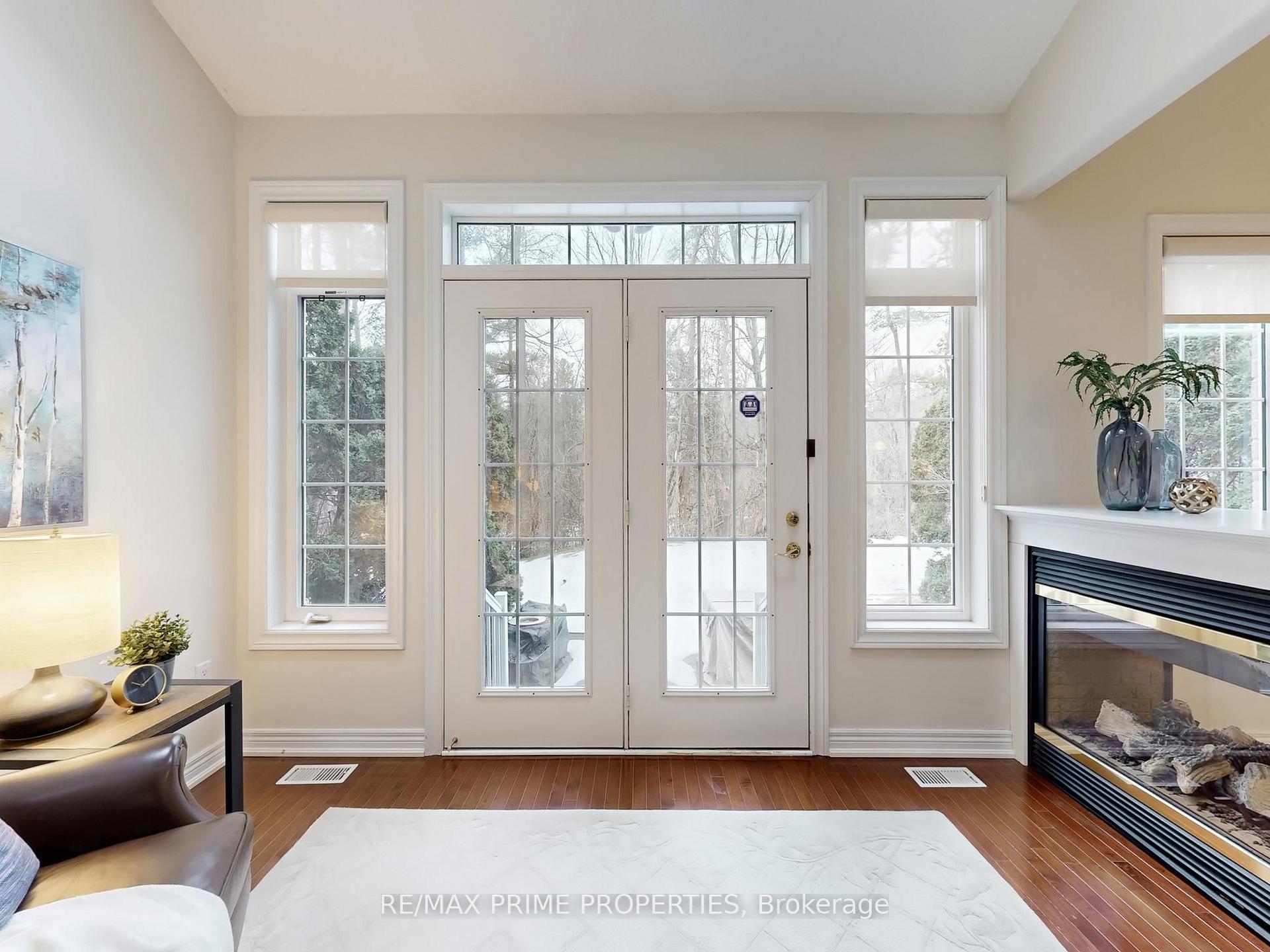 Photo 41 of Unit 18, 11 Berczy Creek Way, Markham, Cachet — HOMEH