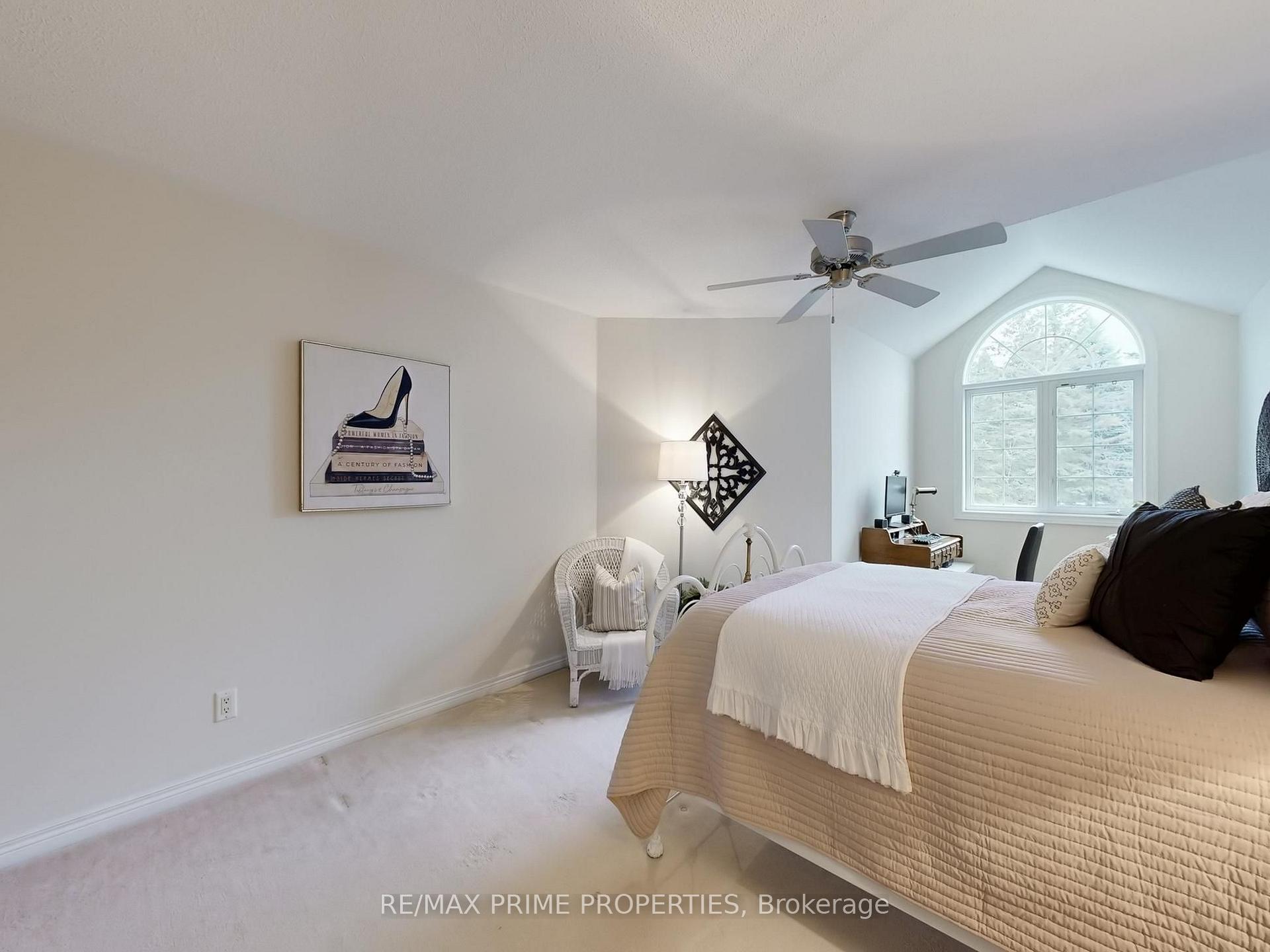 Photo 49 of Unit 18, 11 Berczy Creek Way, Markham, Cachet — HOMEH