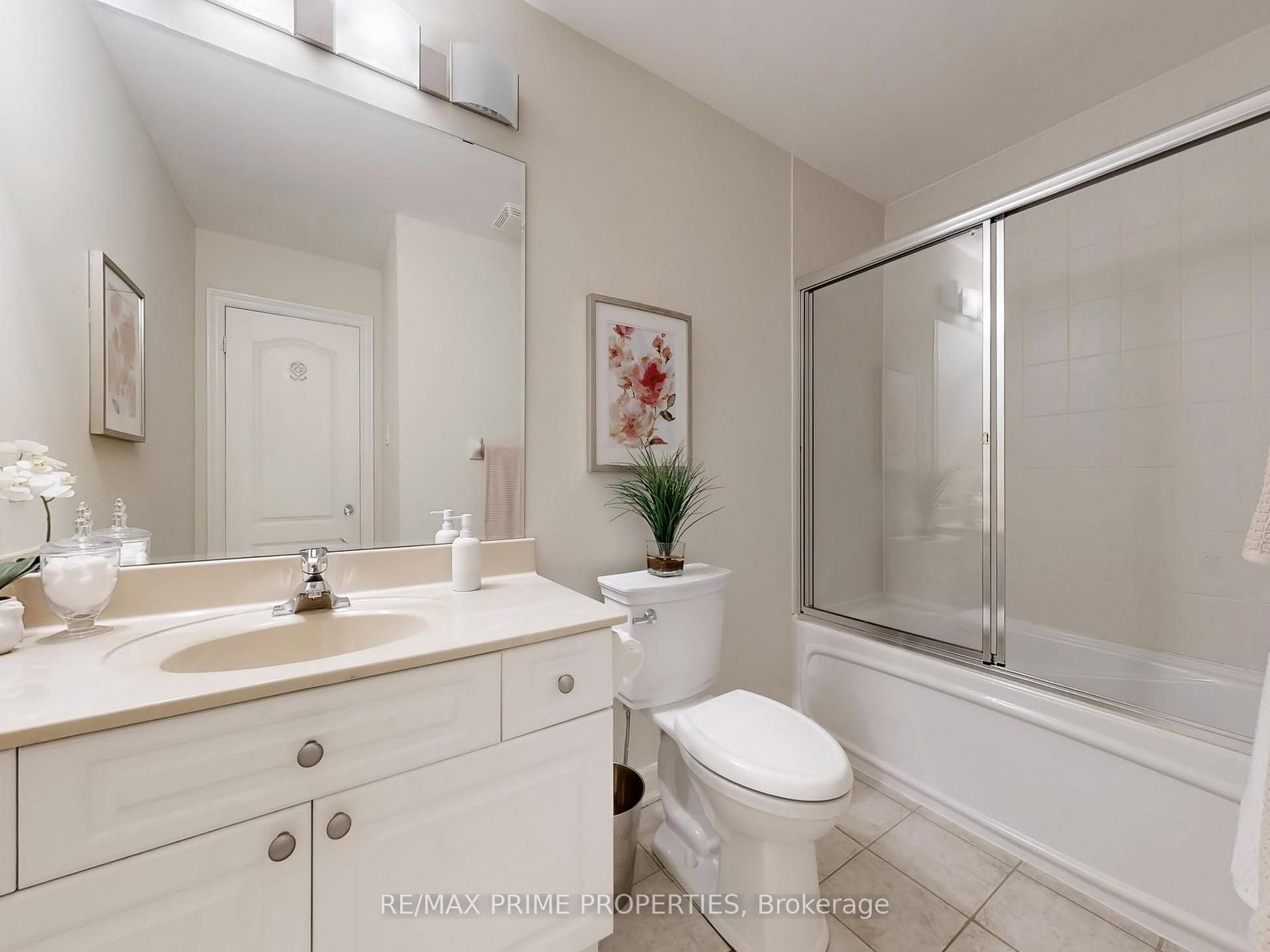 Photo 54 of Unit 18, 11 Berczy Creek Way, Markham, Cachet — HOMEH