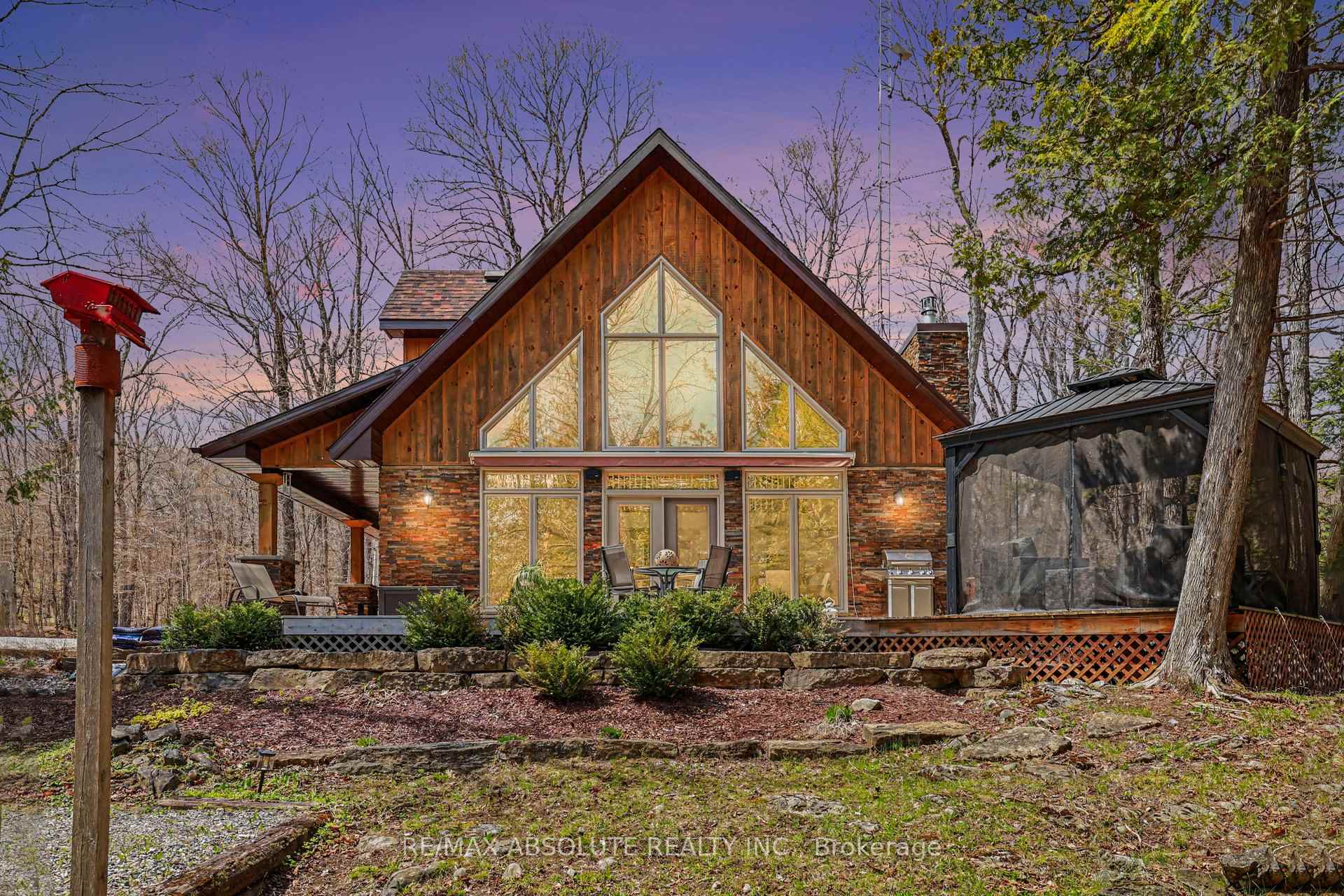 Photo of 1091 Carson Trail Road