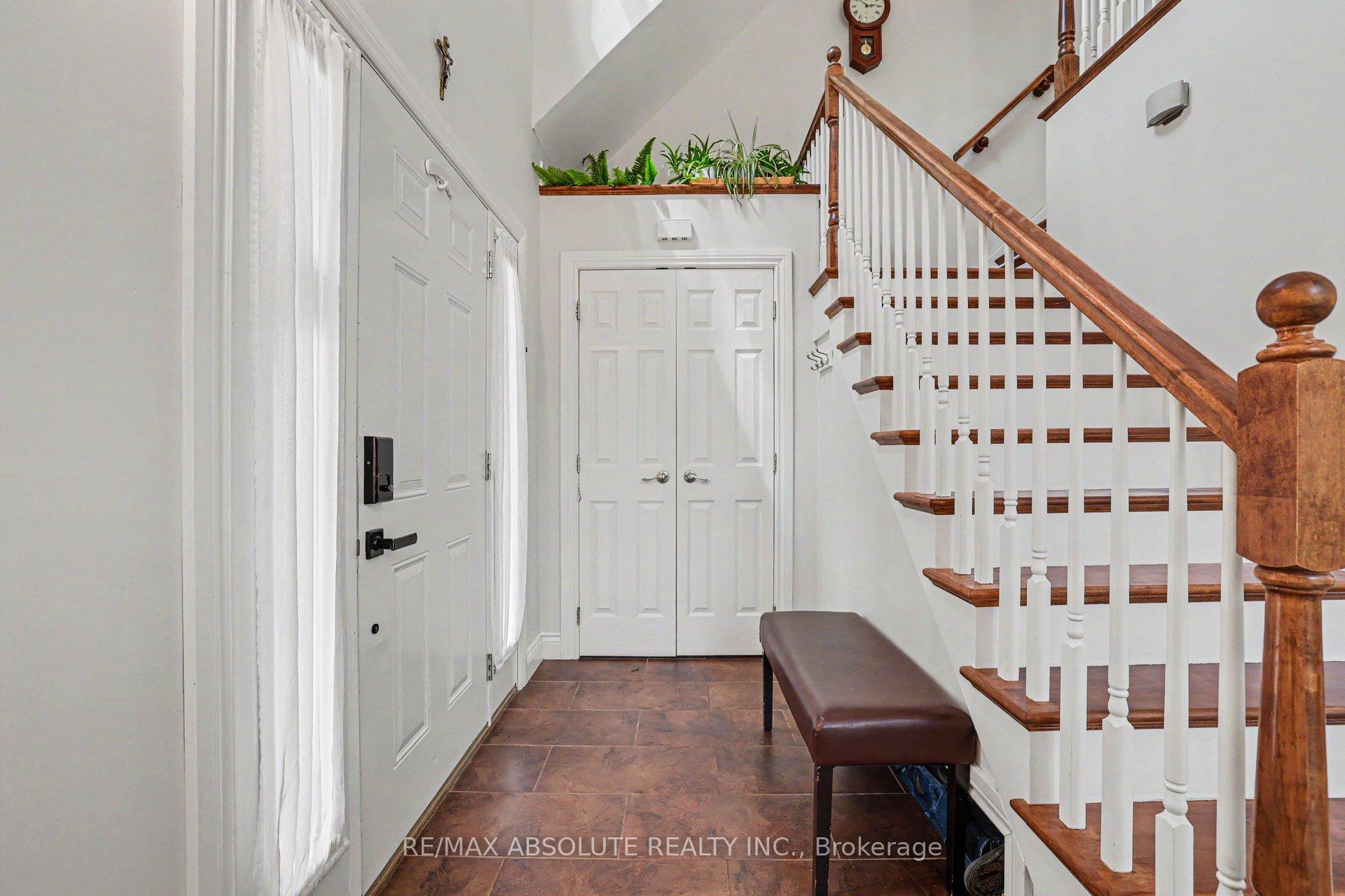 Photo 4 of 1091 Carson Trail Road, North Frontenac — HOMEH