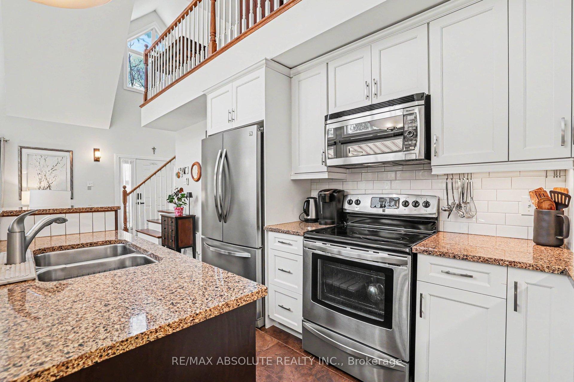Photo 13 of 1091 Carson Trail Road, North Frontenac — HOMEH