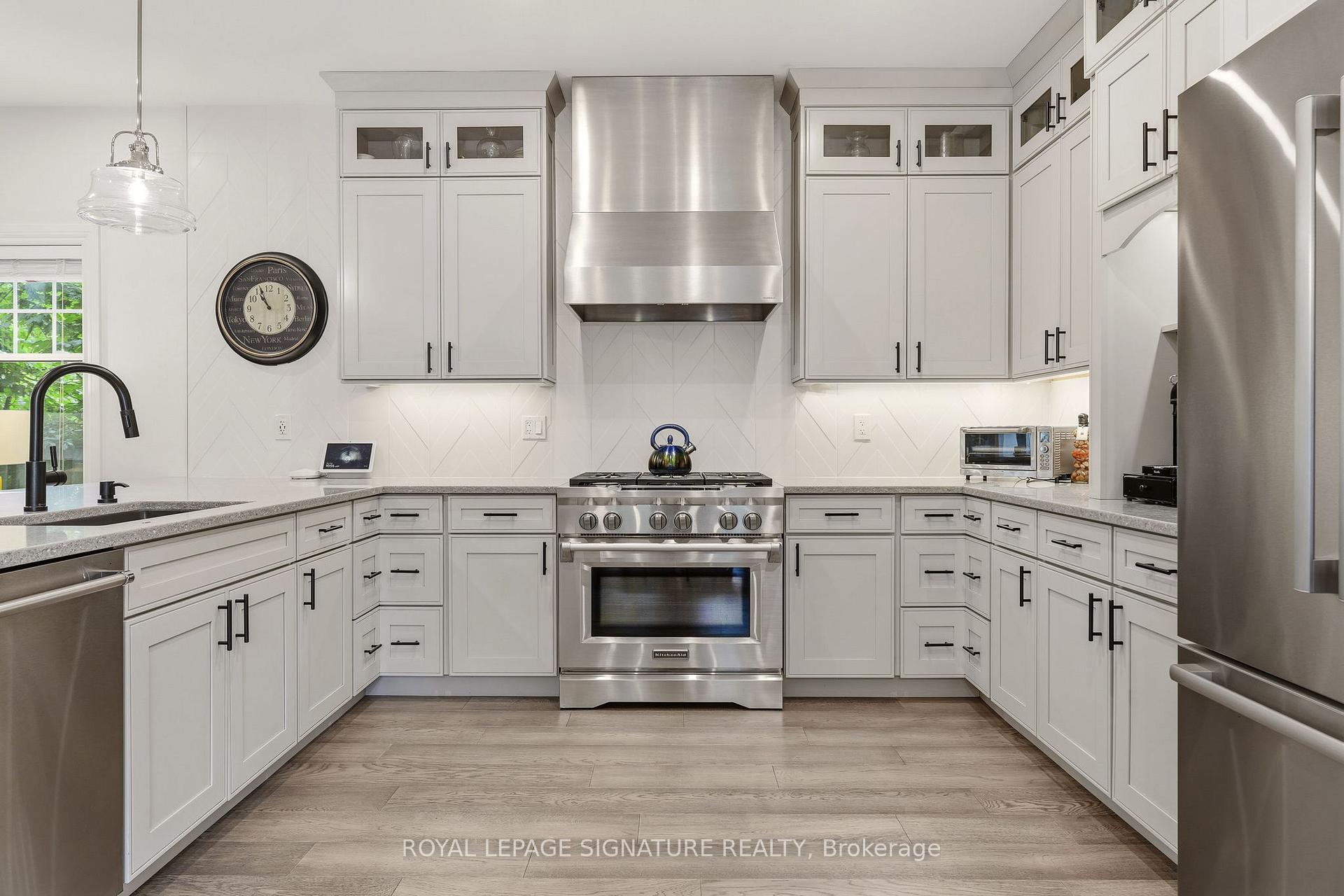 Photo 6 of 438 Watson Avenue, Oakville, Old Oakville — HOMEH