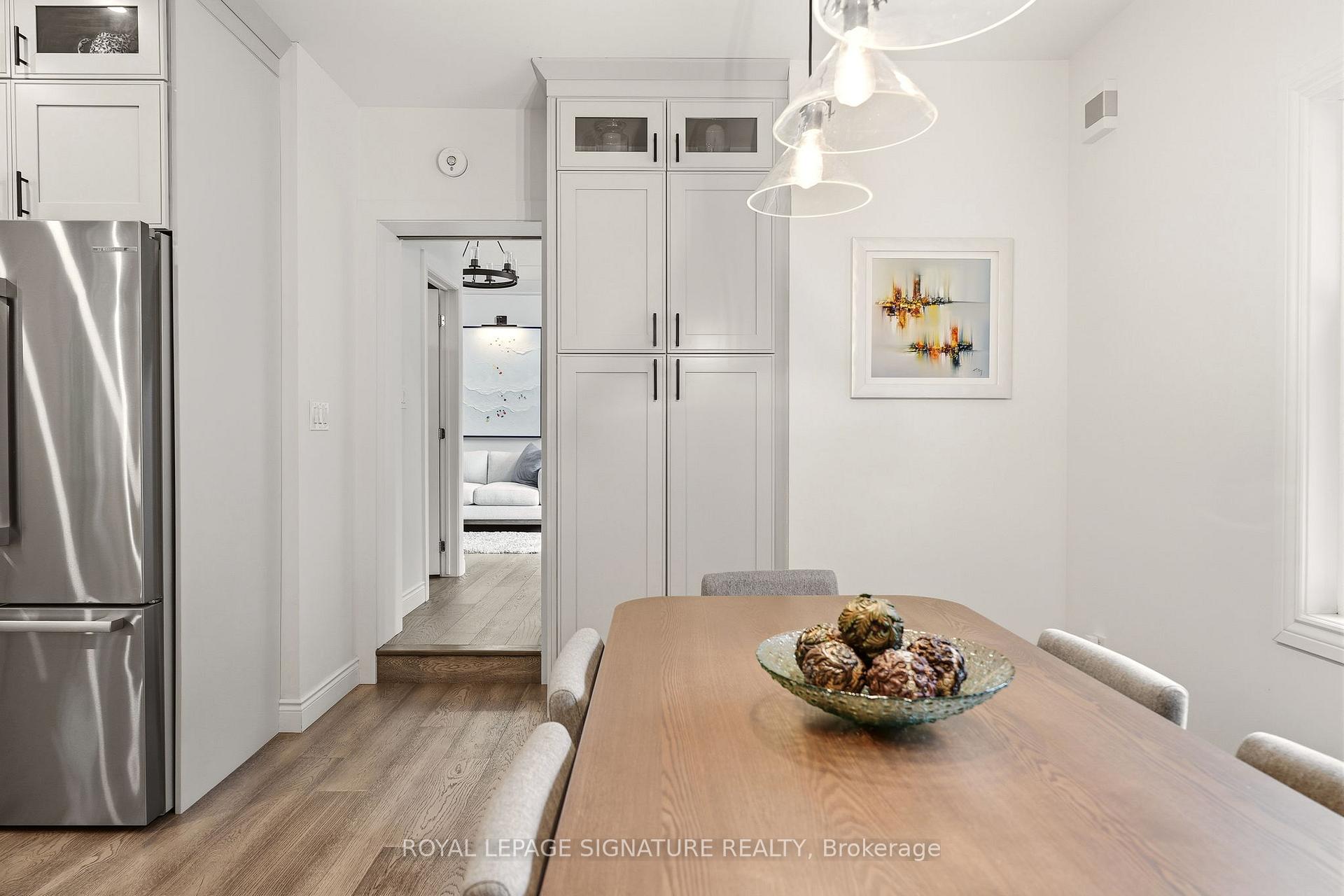 Photo 8 of 438 Watson Avenue, Oakville, Old Oakville — HOMEH