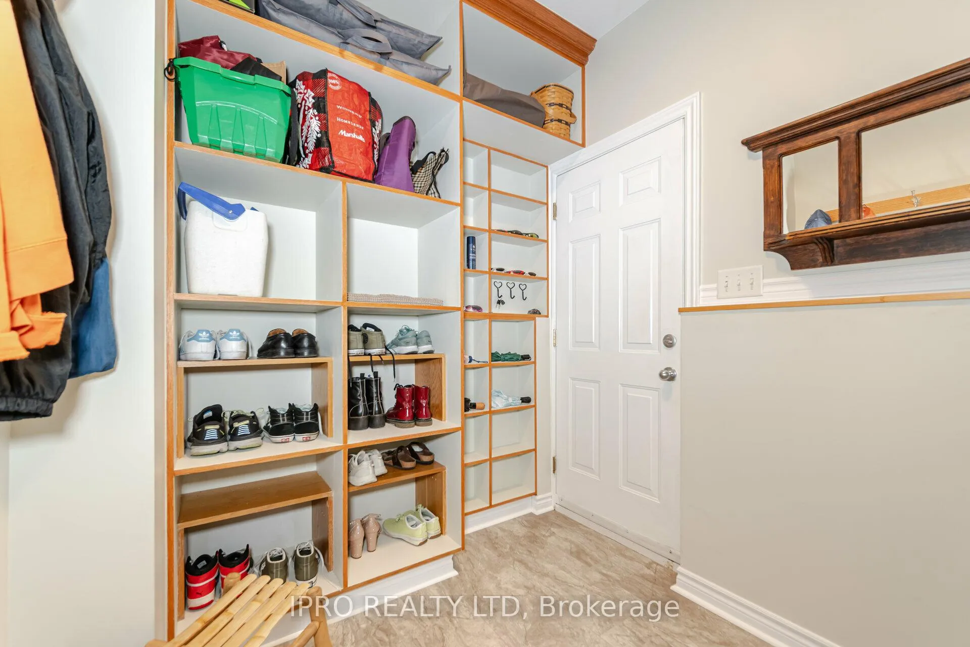 Photo 22 of 82 Joseph Crescent, Barrie, Painswick South — HOMEH