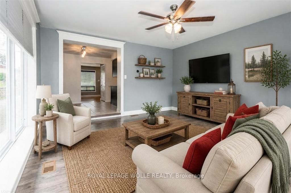 Photo 19 of 1027 Bernhardt Street, Cambridge, Preston Centre — HOMEH