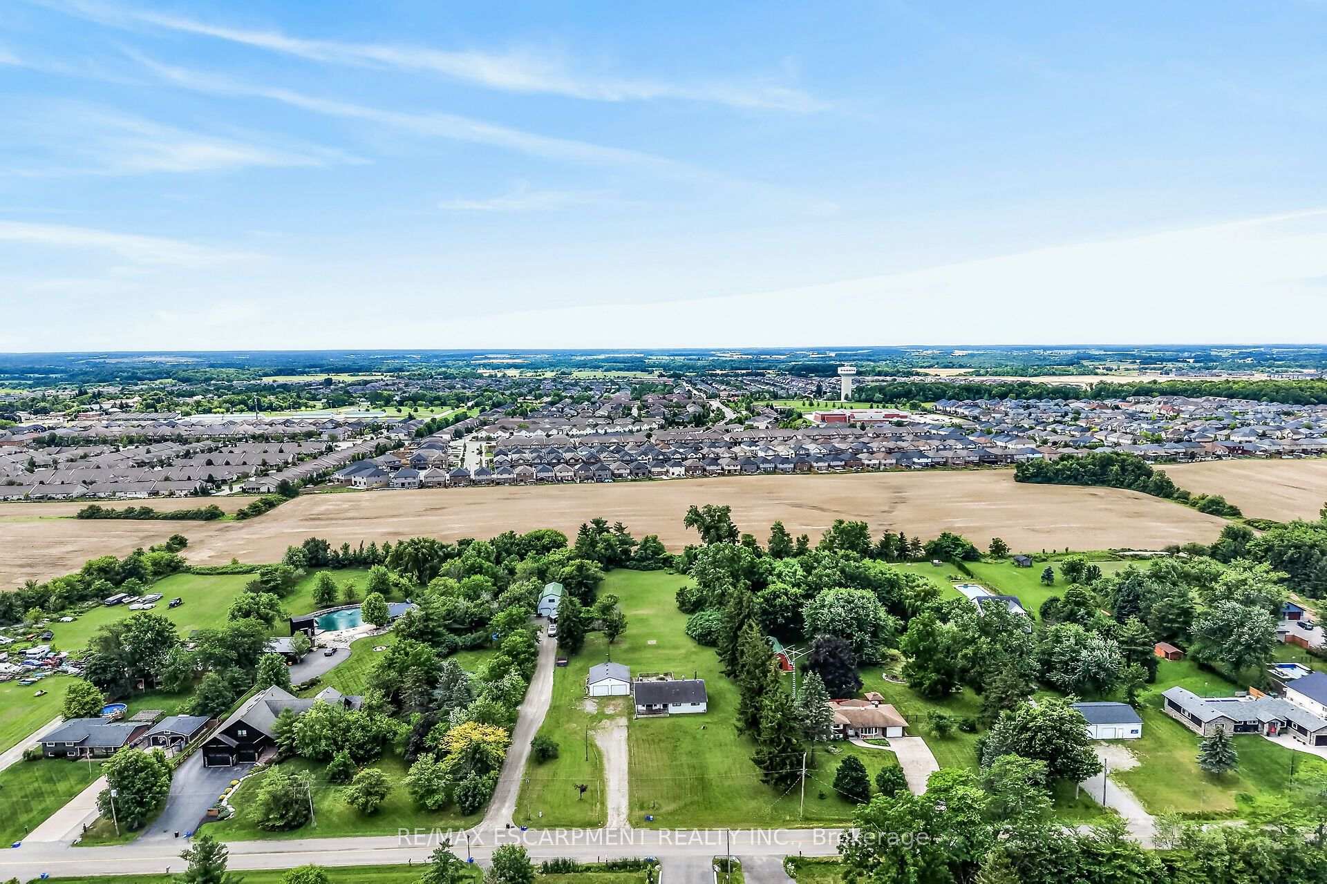 Photo 4 of 3191 Cemetery Road, Hamilton, Rural Glanbrook — HOMEH