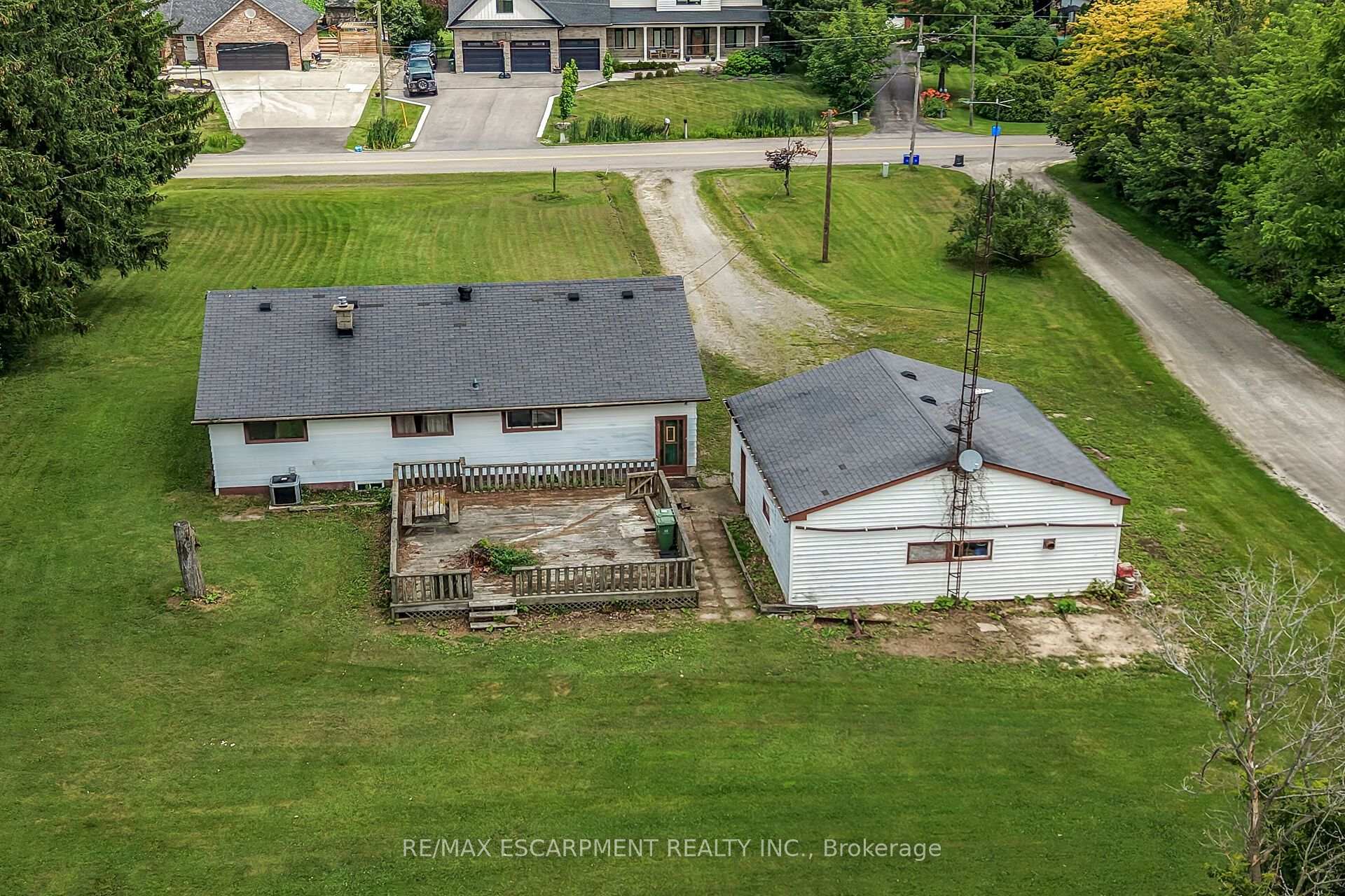 Photo 13 of 3191 Cemetery Road, Hamilton, Rural Glanbrook — HOMEH