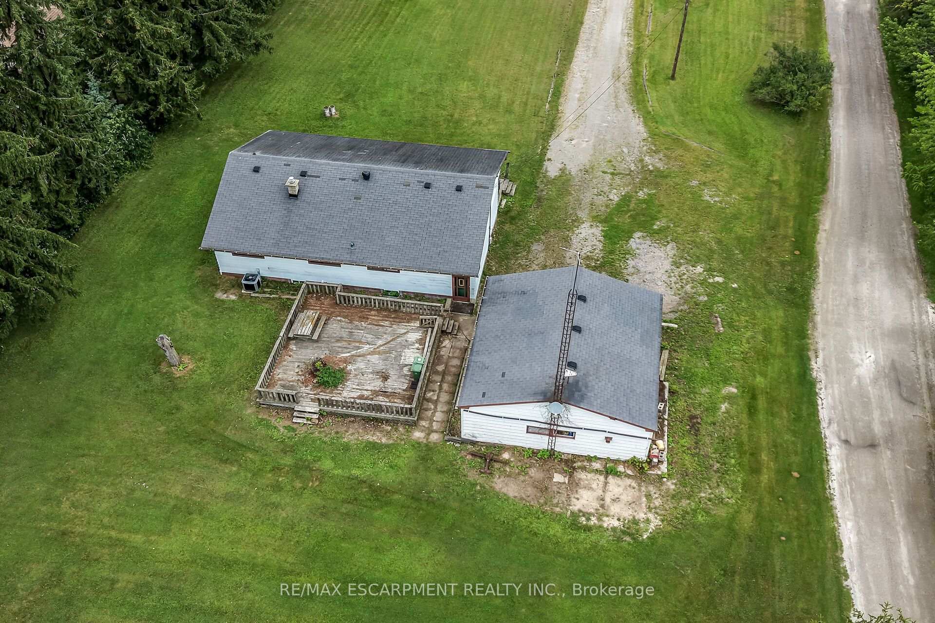 Photo 23 of 3191 Cemetery Road, Hamilton, Rural Glanbrook — HOMEH