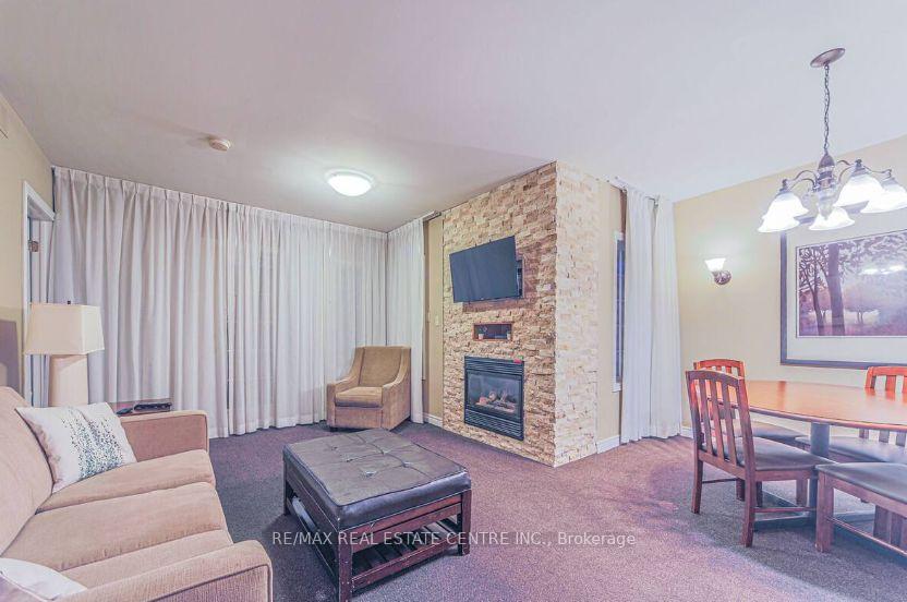 Photo 4 of Unit 2270, 90 Highland Drive, Oro-Medonte, Horseshoe Valley — HOMEH