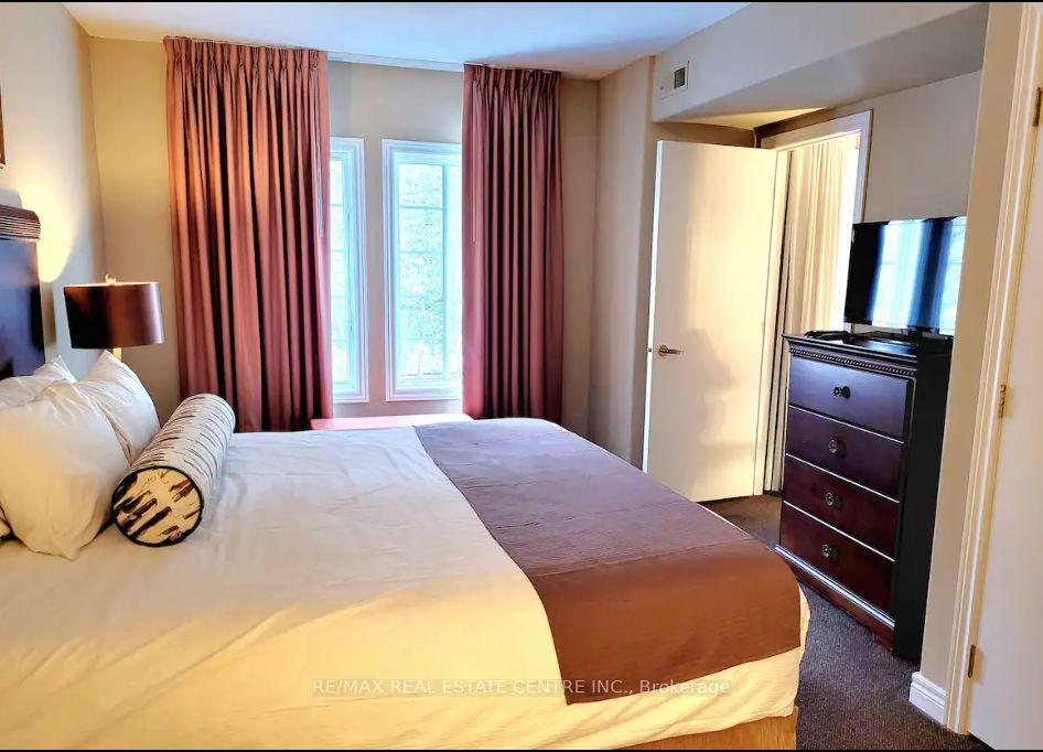 Photo 6 of Unit 2270, 90 Highland Drive, Oro-Medonte, Horseshoe Valley — HOMEH