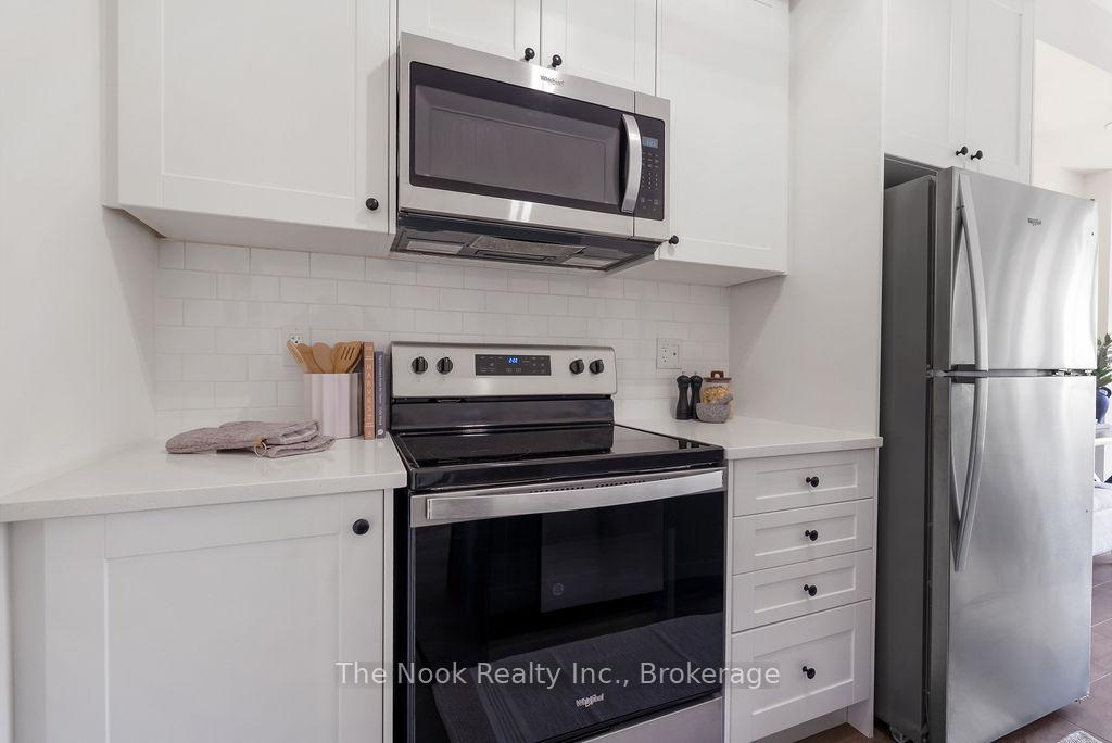 Photo 9 of Unit 702, 160 Densmore Road, Cobourg — HOMEH