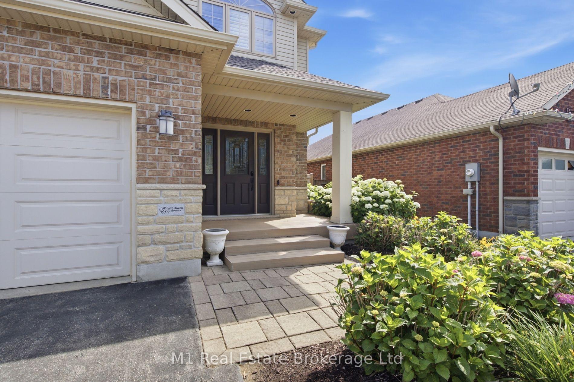 Photo 3 of 31 Healey Street, Centre Wellington, Elora/Salem — HOMEH