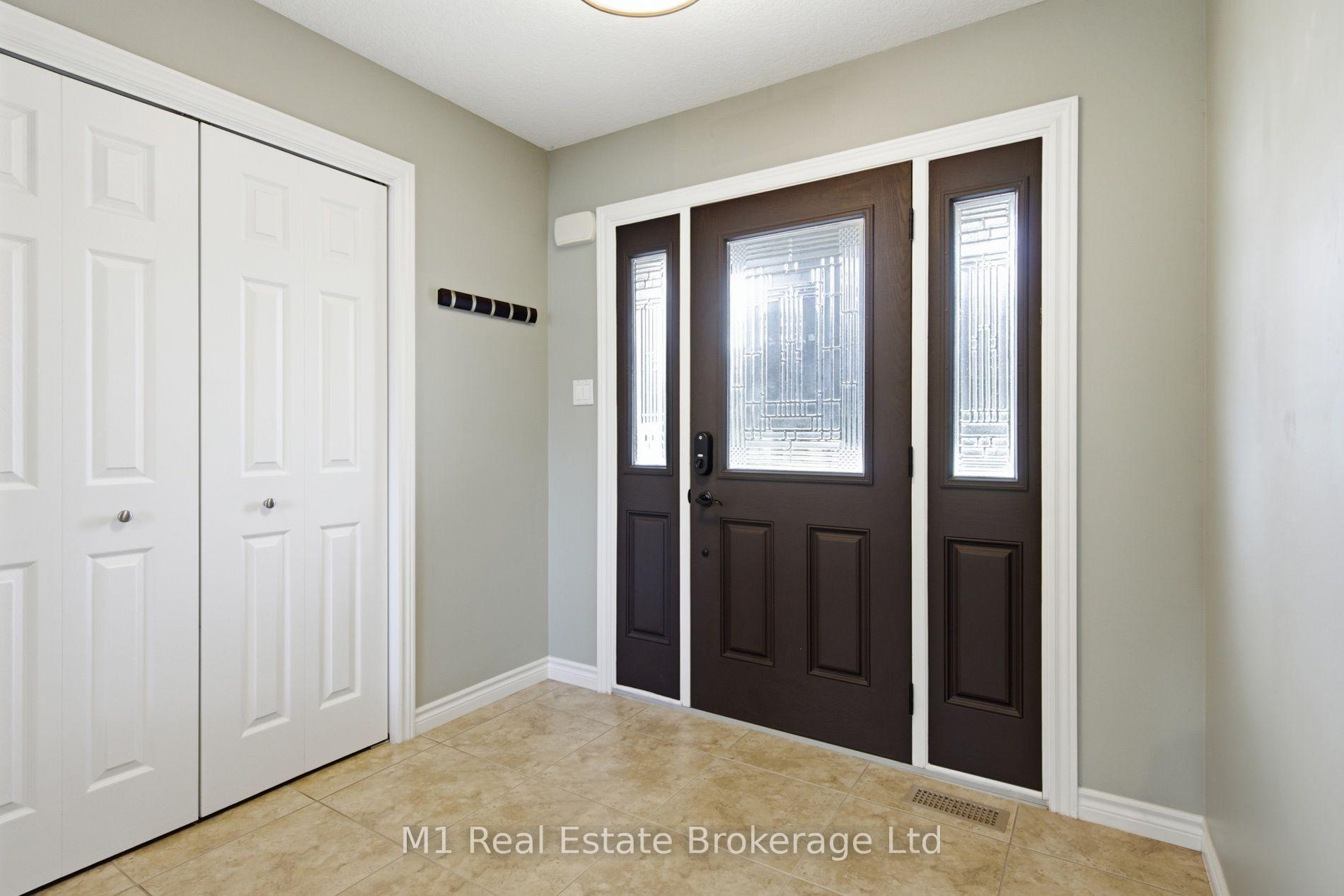 Photo 4 of 31 Healey Street, Centre Wellington, Elora/Salem — HOMEH