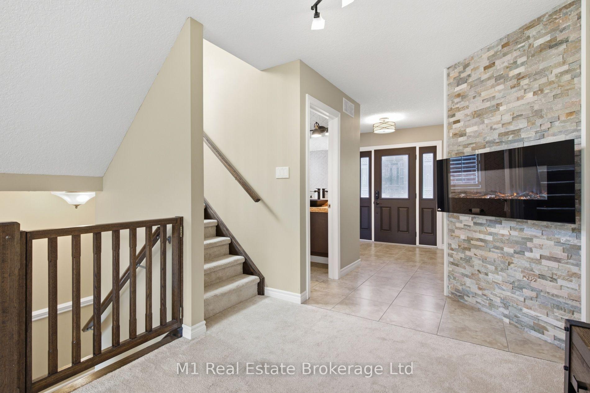 Photo 5 of 31 Healey Street, Centre Wellington, Elora/Salem — HOMEH