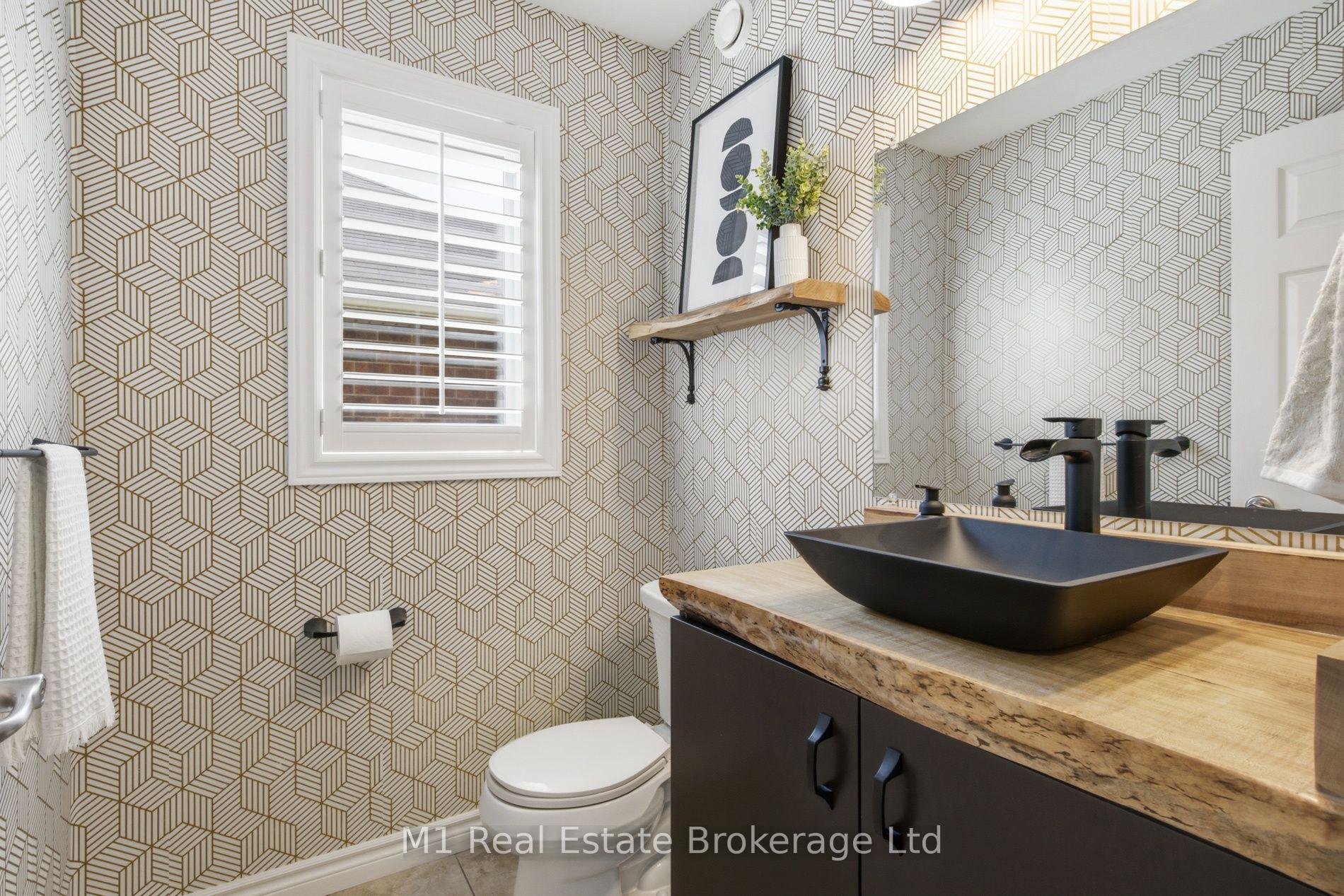 Photo 6 of 31 Healey Street, Centre Wellington, Elora/Salem — HOMEH