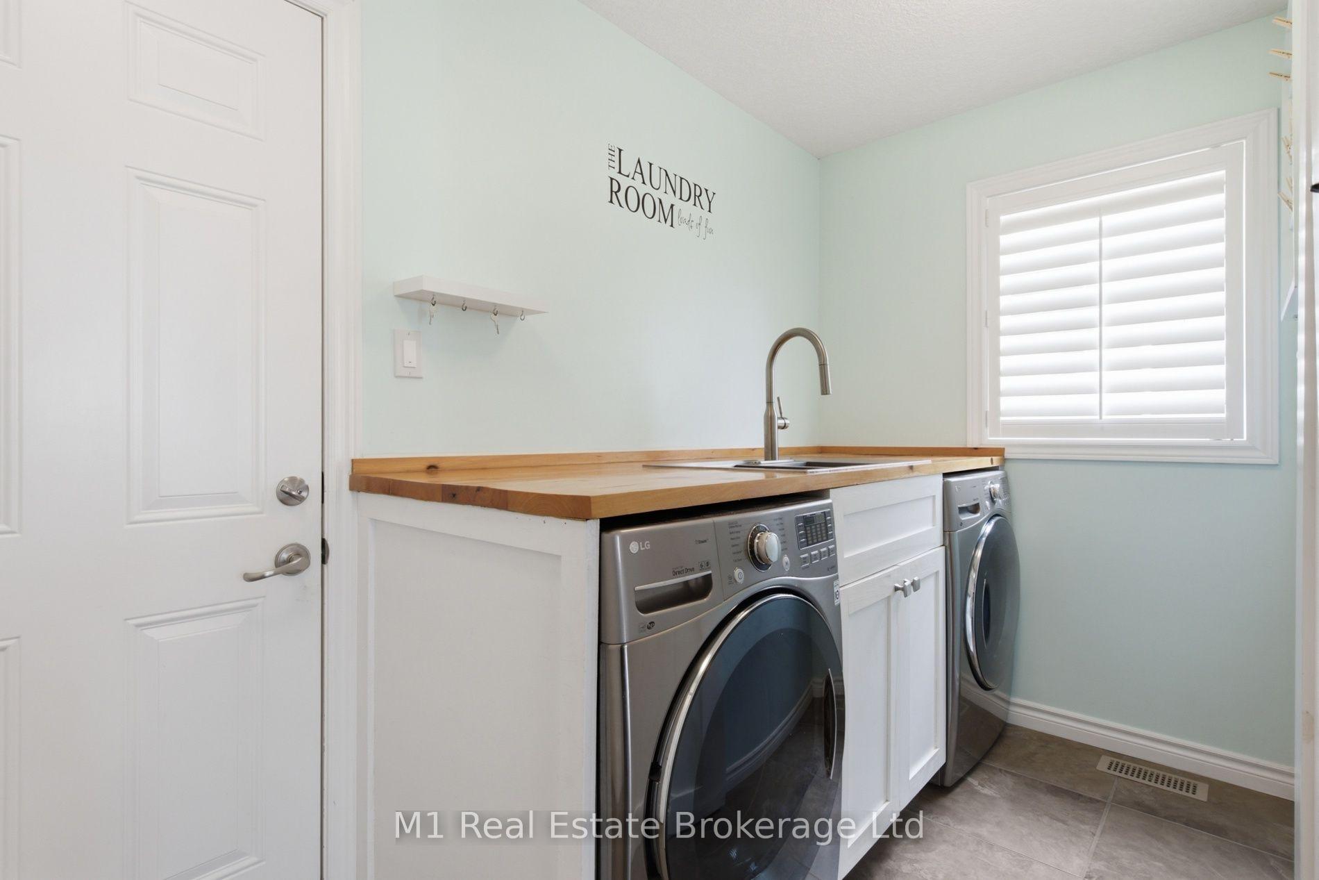 Photo 17 of 31 Healey Street, Centre Wellington, Elora/Salem — HOMEH